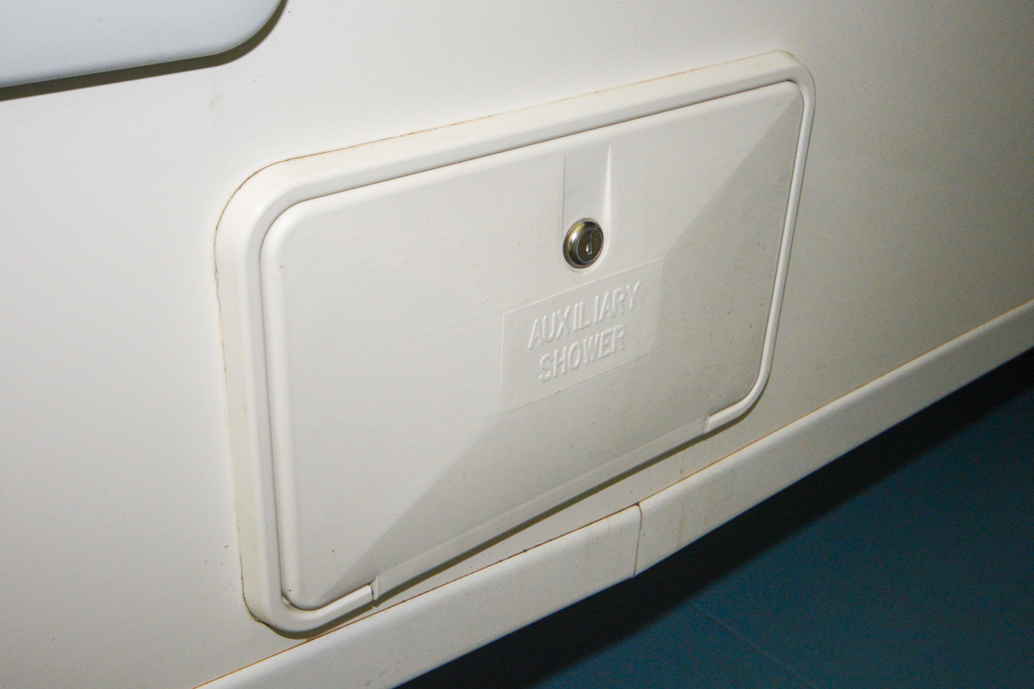 Carousel Popup Thumnails 11 - 2024 Windsor Simpson Fiat 4 Berth