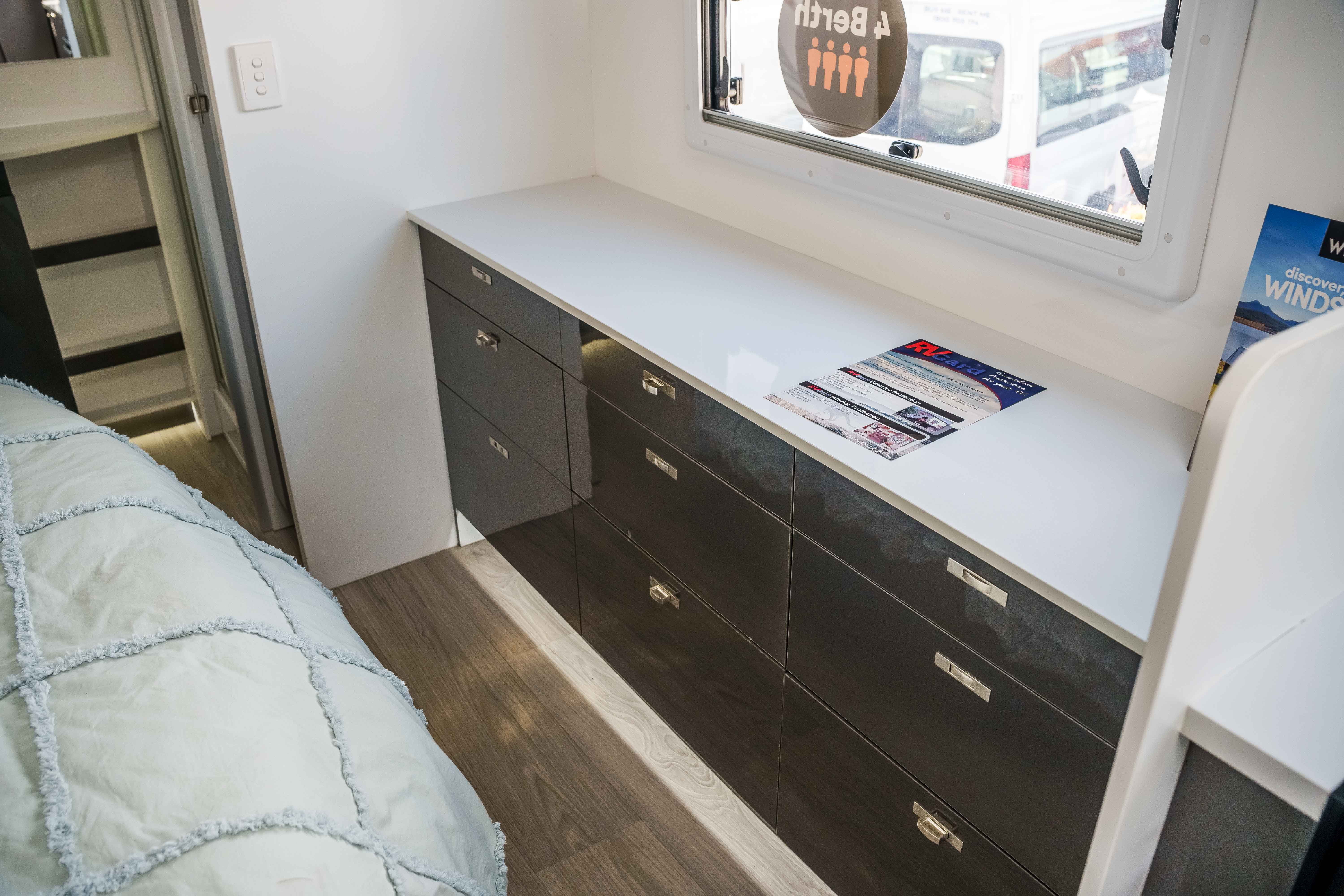 Carousel Popup Thumnails 16 - 2023 Windsor Simpson Fiat 4 Berth