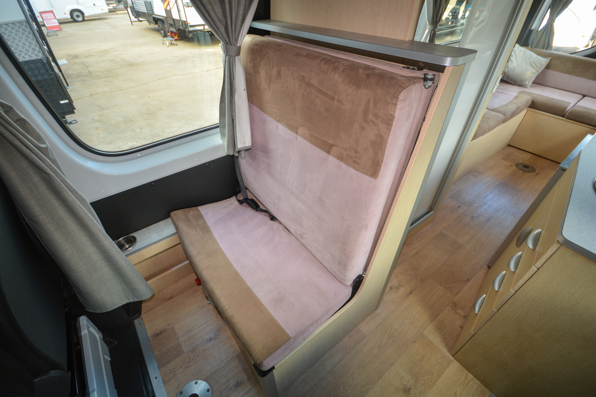 Carousel Popup Thumnails 22 - 2022 Kea Nomad M700 Mercedes 3 Berth