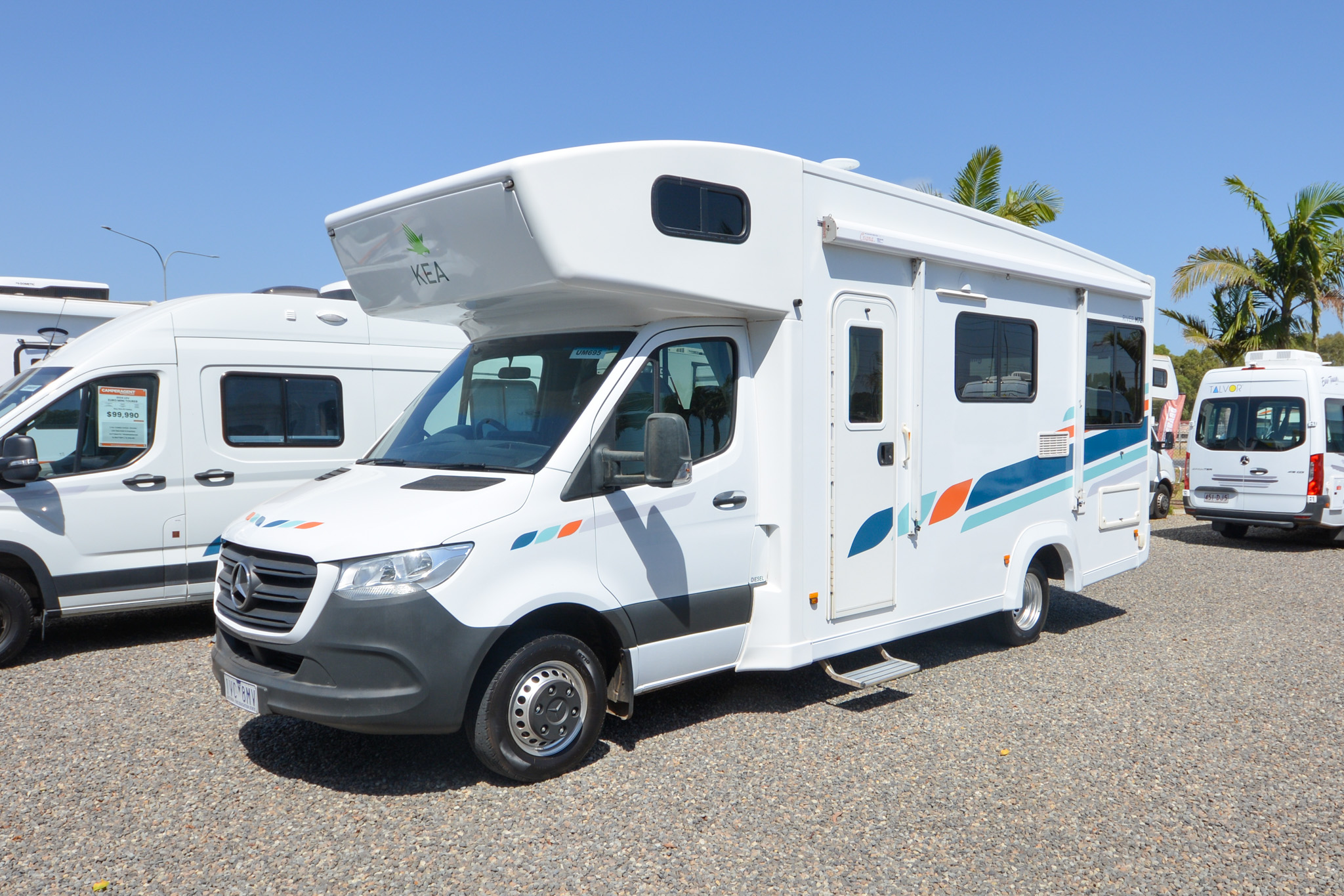 Carousel Popup Main - 2021 Kea River M721 Mercedes 6 Berth