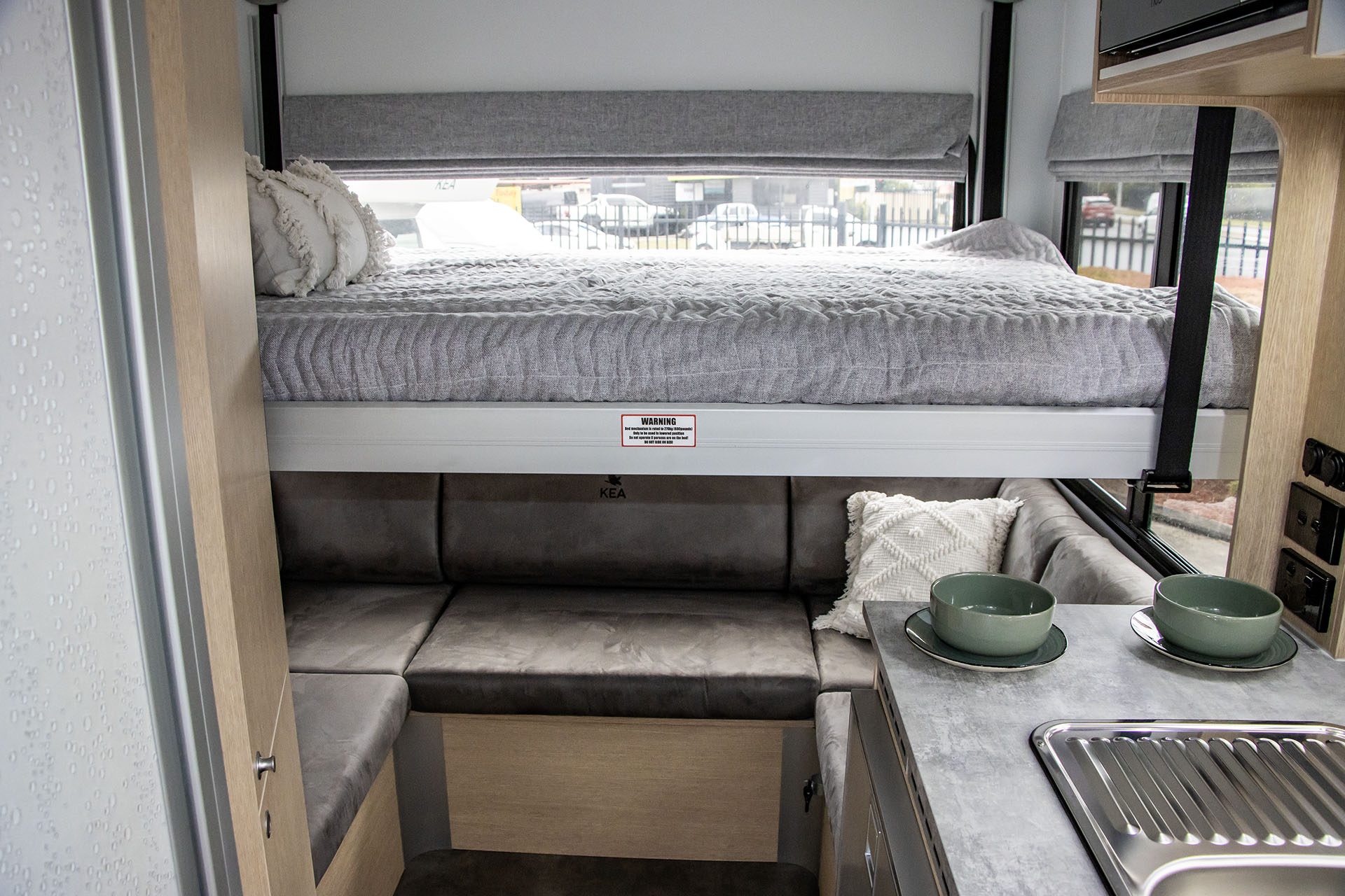 Carousel Popup Thumnails 32 - 2024 Kea Discovery M660 Mercedes 4 Berth