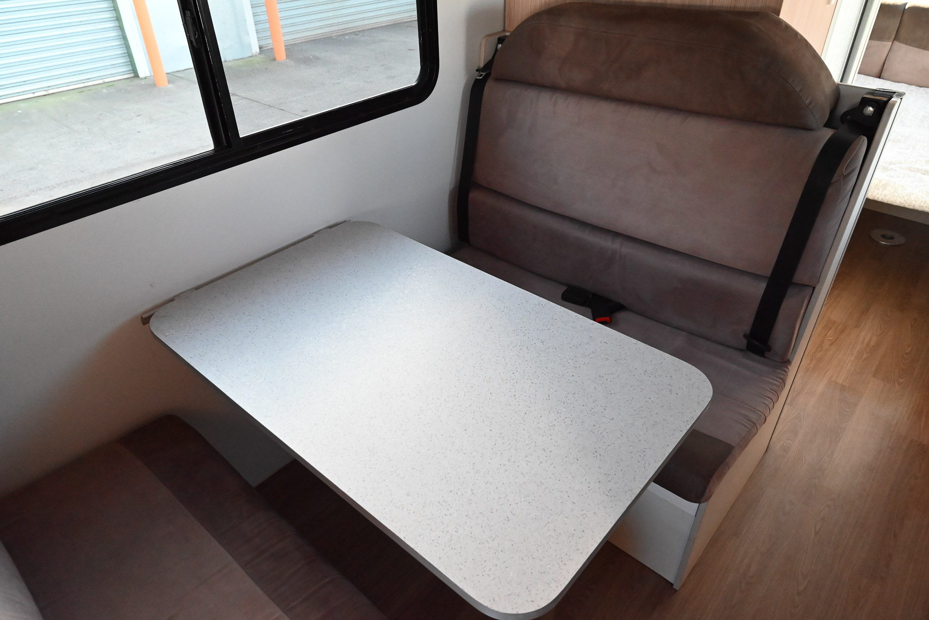 Carousel Popup Thumnails 16 - 2021 Kea River M721 Mercedes 6 Berth