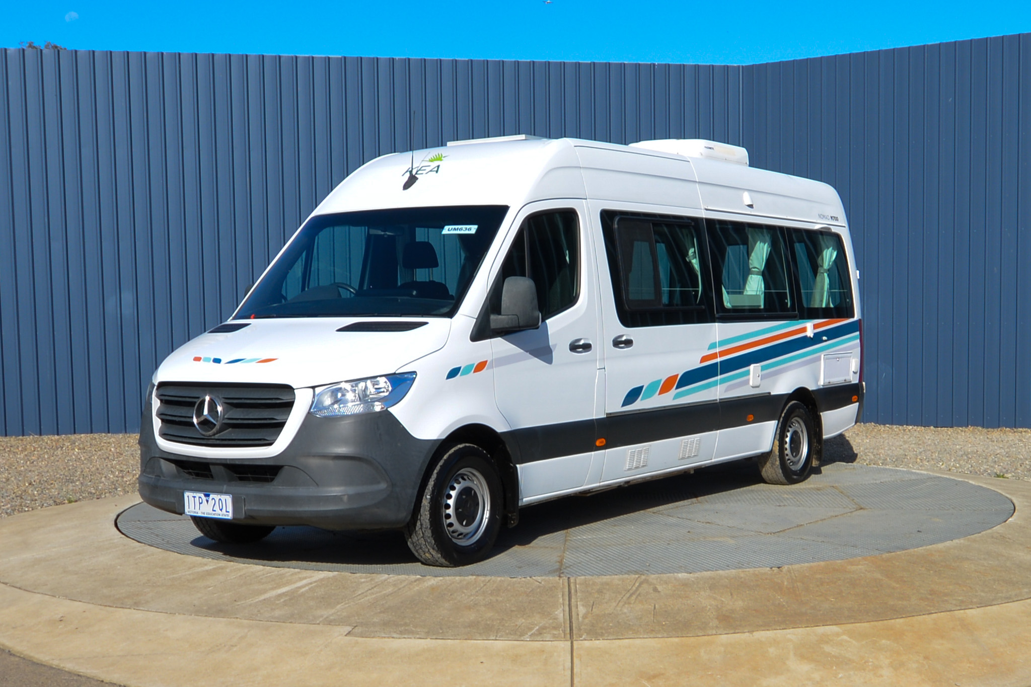 Carousel Popup Main - 2021 Kea Nomad M700 Mercedes 3 Berth