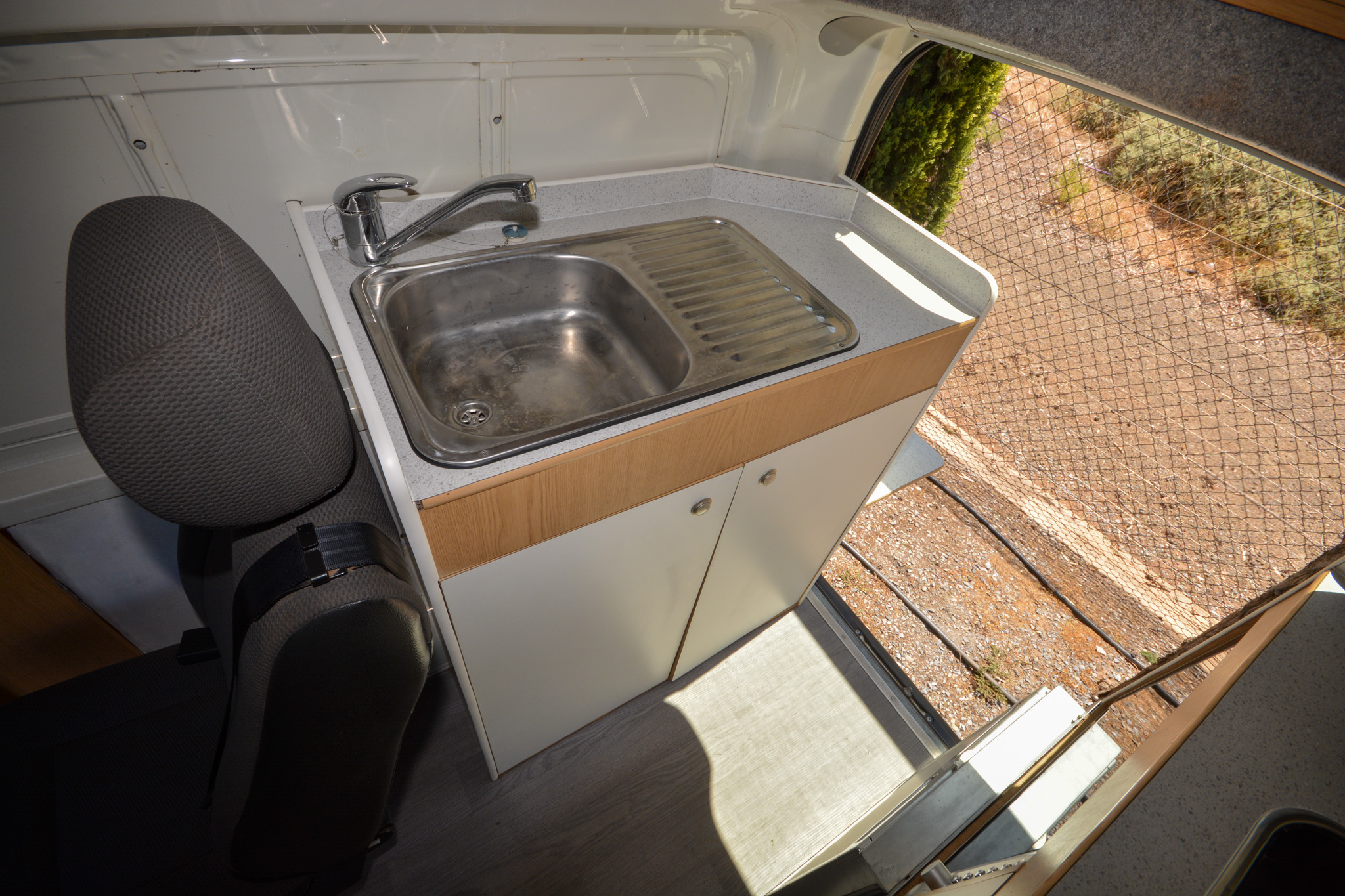 Carousel Popup Thumnails 22 - 2017 Talvor Endeavour Toyota HiAce 4 Berth