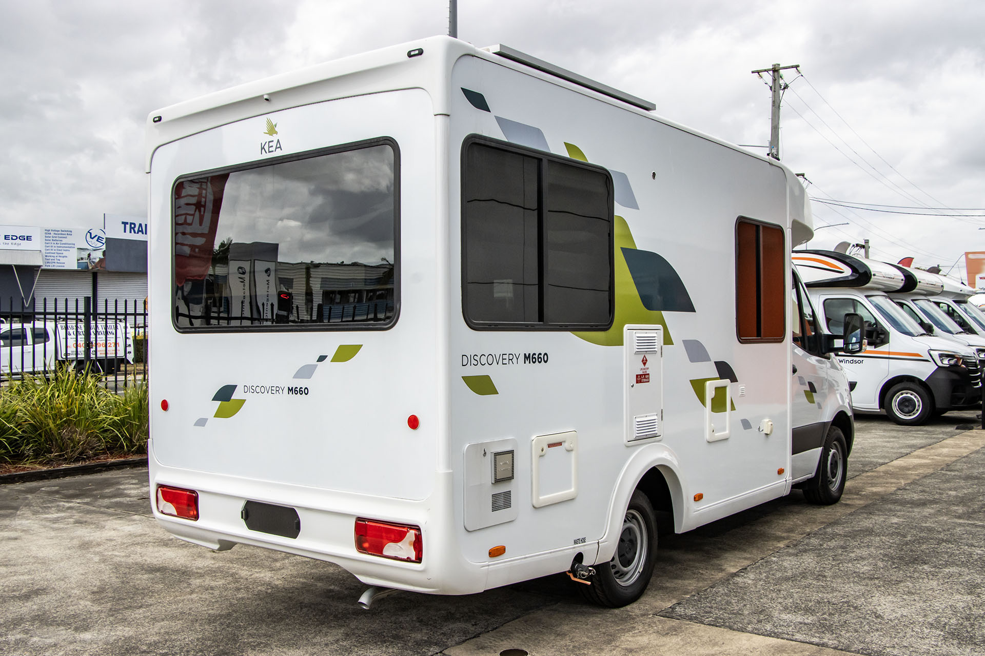 Carousel Popup Thumnails 10 - 2024 Kea Discovery M660 Mercedes 4 Berth