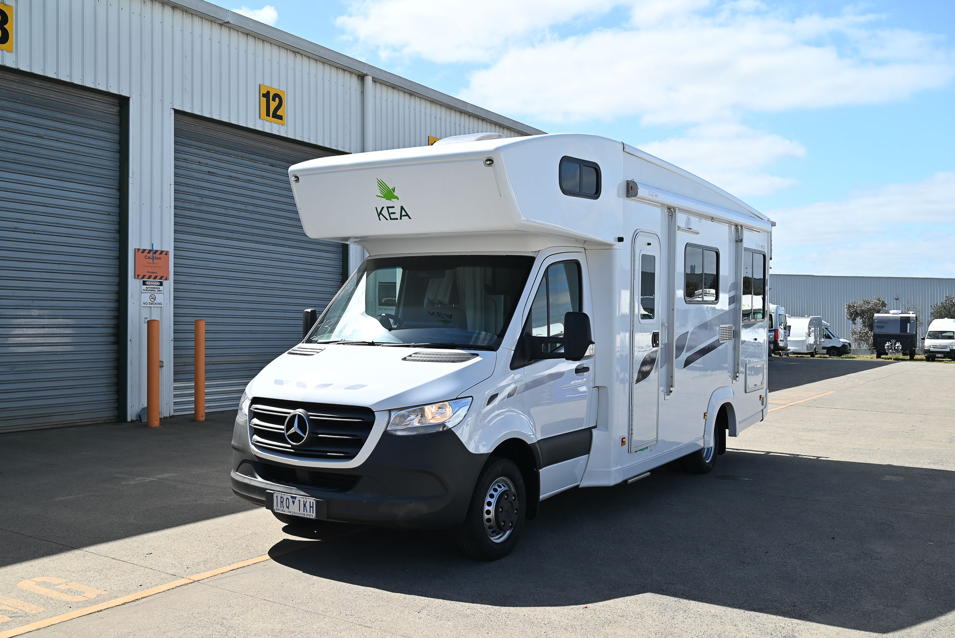 Carousel Popup Main - 2020 Kea River M721 Mercedes 6 Berth