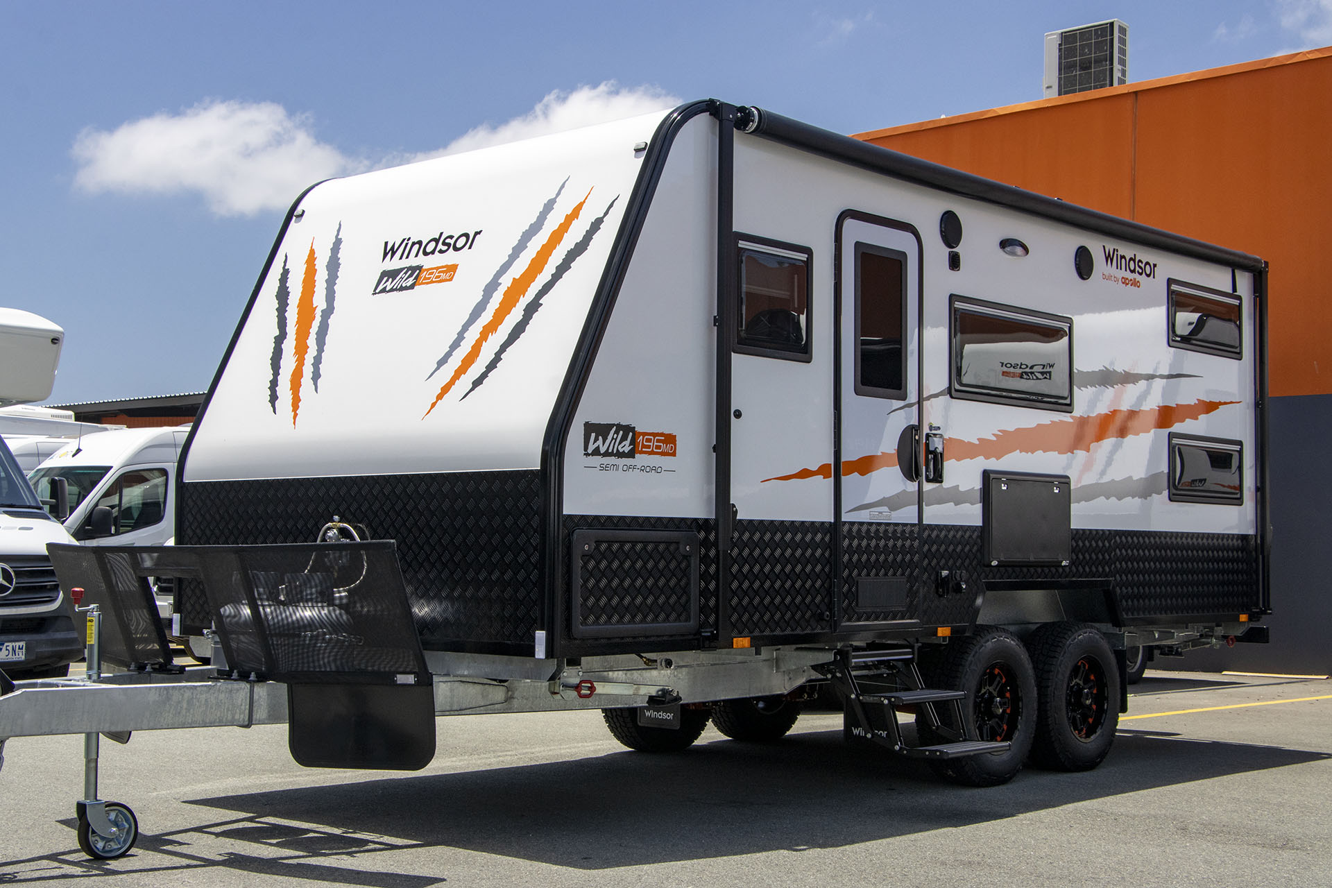Carousel Popup Main - 2025 Windsor Wild Semi Off Road 196MD