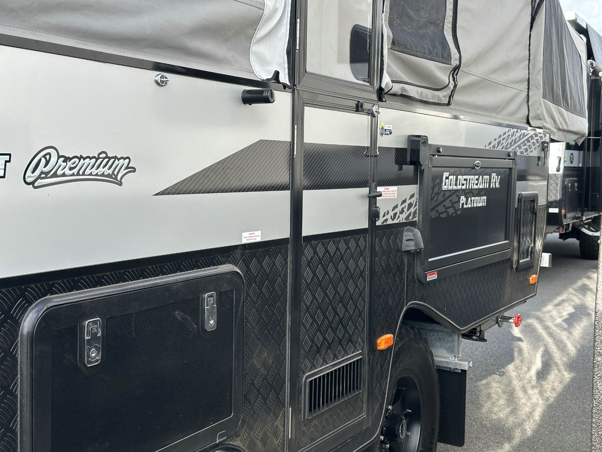 Carousel Popup Thumnails 22 - 2025 Goldstream Wing 3 St Premium 15'