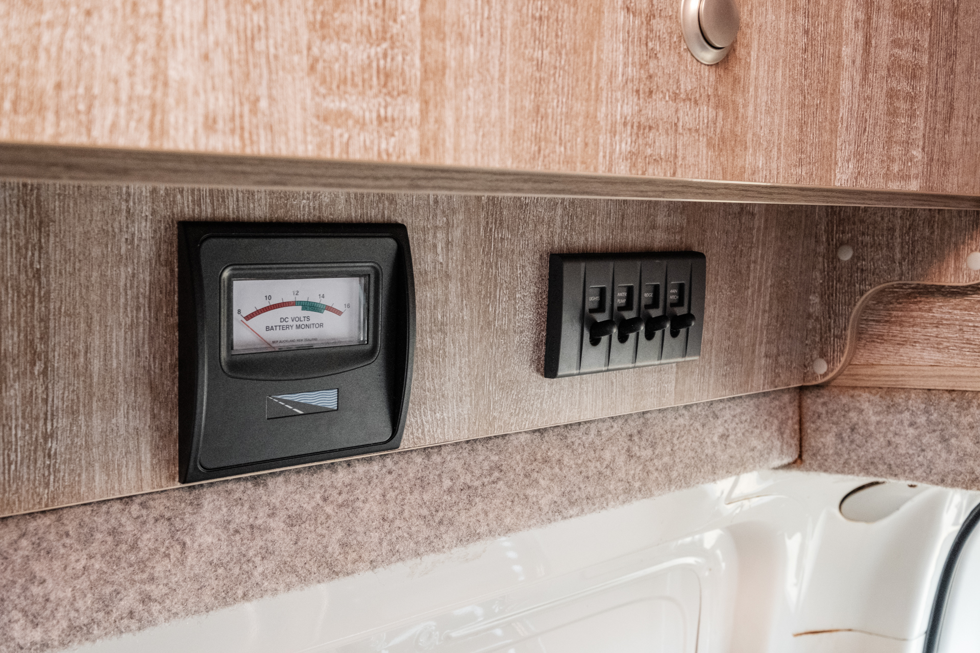 Carousel Popup Thumnails 26 - 2018 Talvor Endeavour Toyota 4 Berth