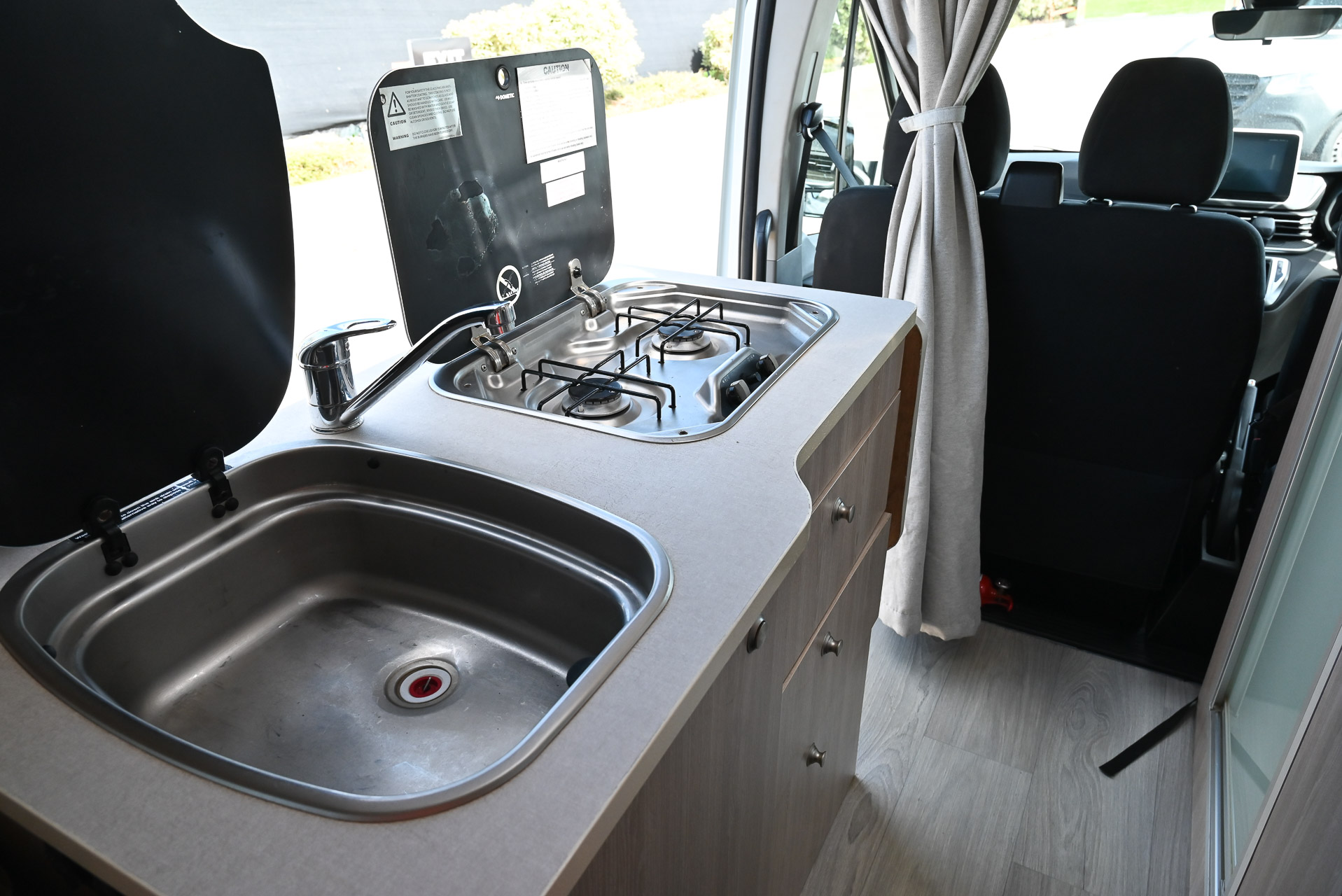 Carousel Popup Thumnails 20 - 2022 Talvor Euro Mini LDV 2 Berth
