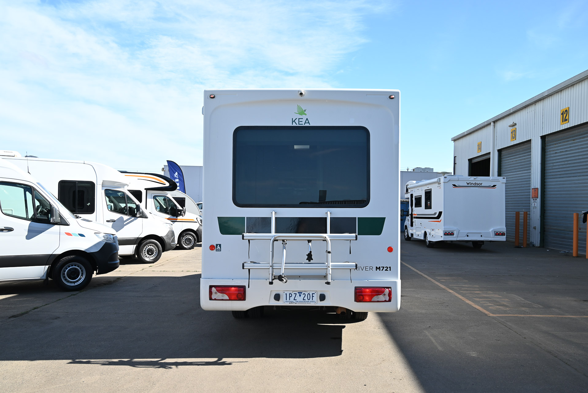 Carousel Popup Thumnails 8 - 2019 Kea River M721 Mercedes 6 Berth