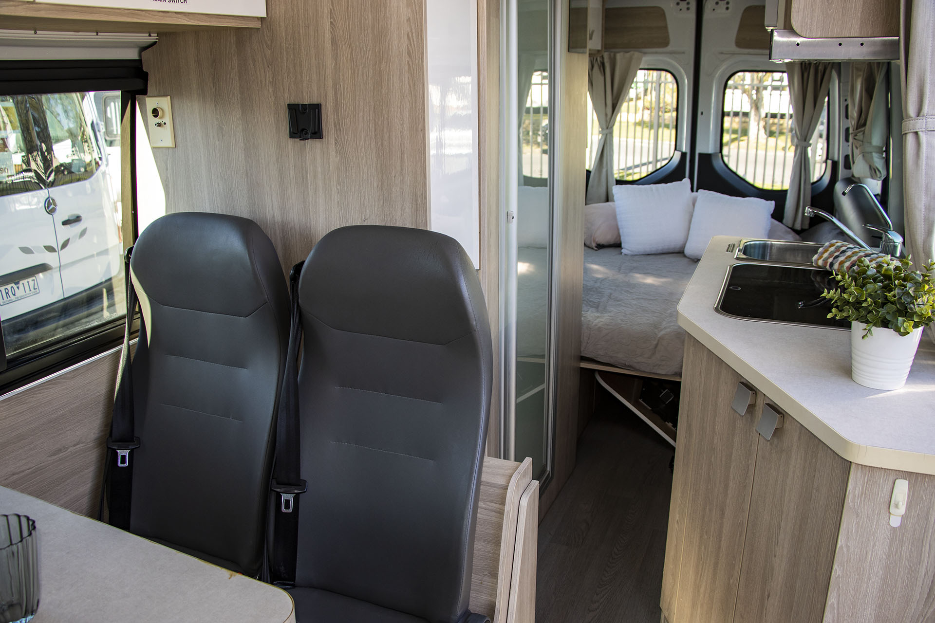 Carousel Popup Thumnails 25 - 2021 Talvor Euro Tourer Mercedes 2 Berth 4S