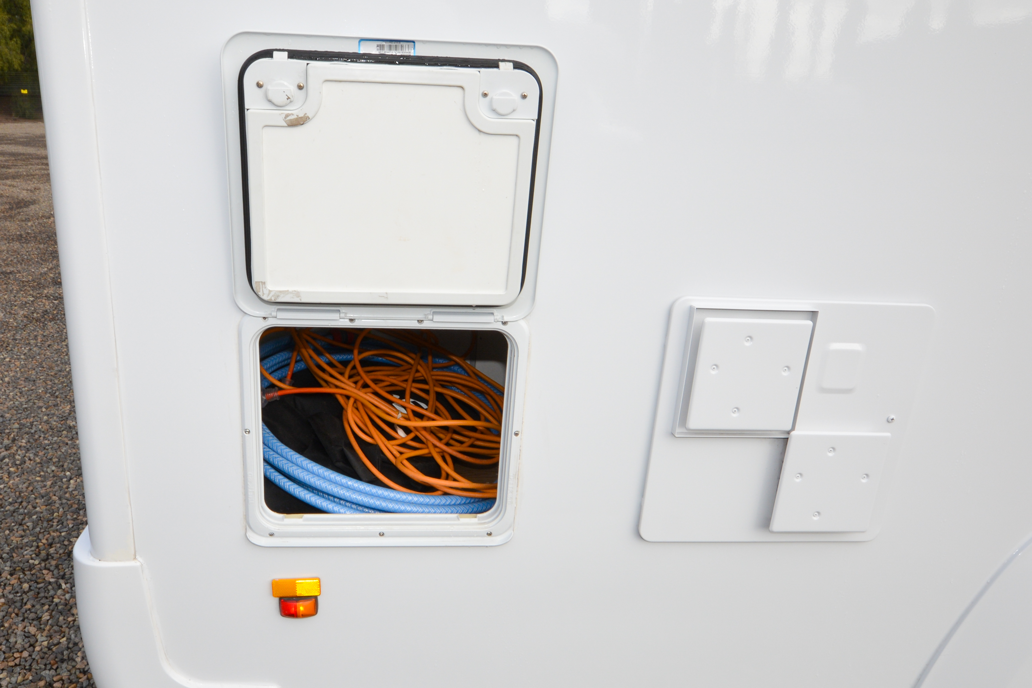 Carousel Popup Thumnails 10 - 2021 Kea River M721 Mercedes 6 Berth