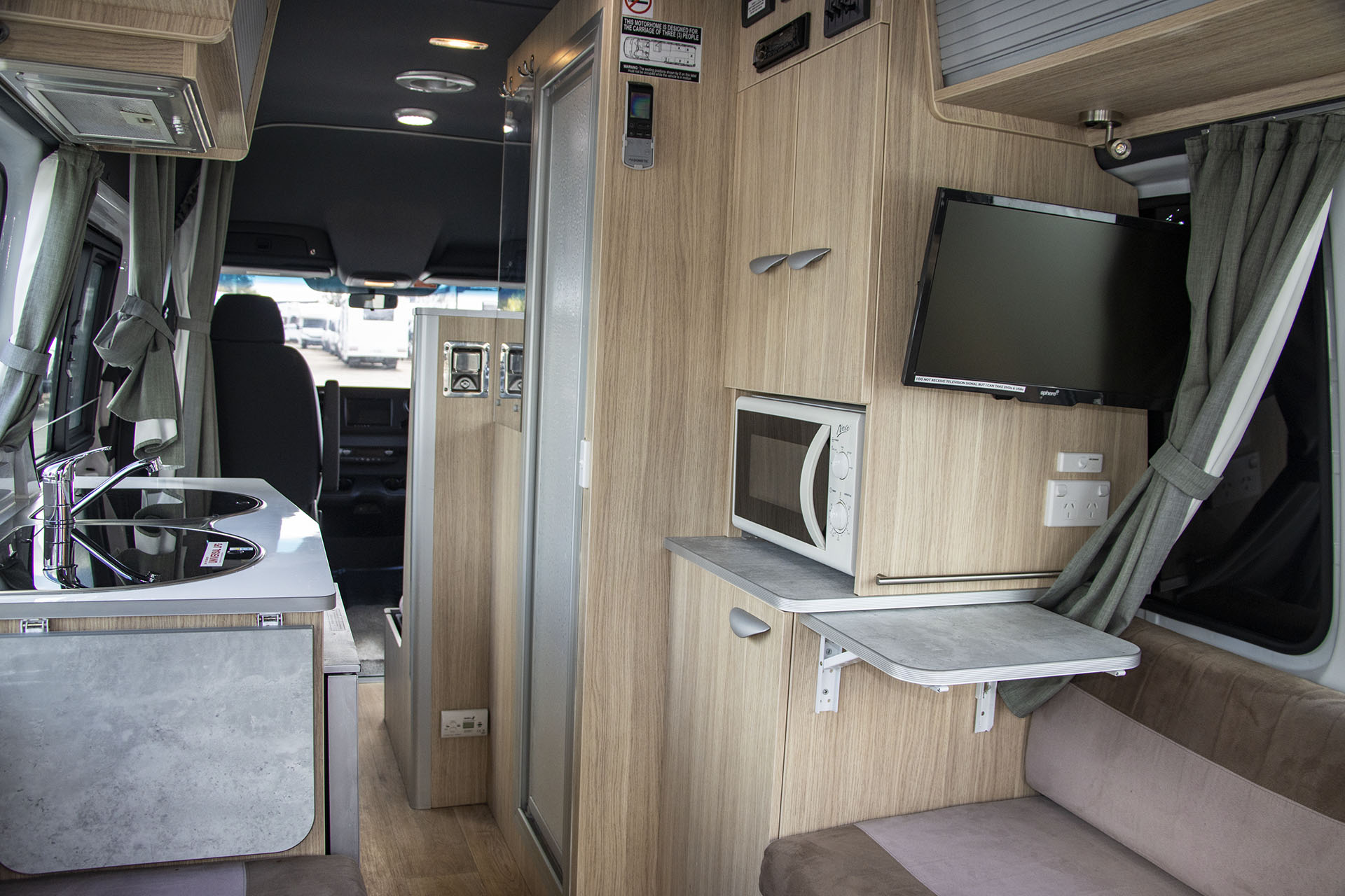 Carousel Popup Thumnails 14 - 2021 Kea Nomad M700 Mercedes 3 Berth