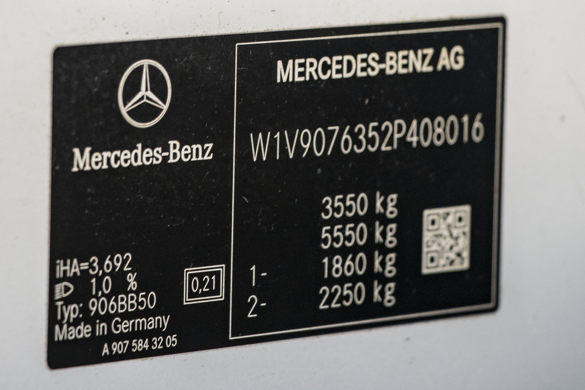 Carousel Popup Thumnails 13 - 2022 Kea Nomad M700 Mercedes 3 Berth