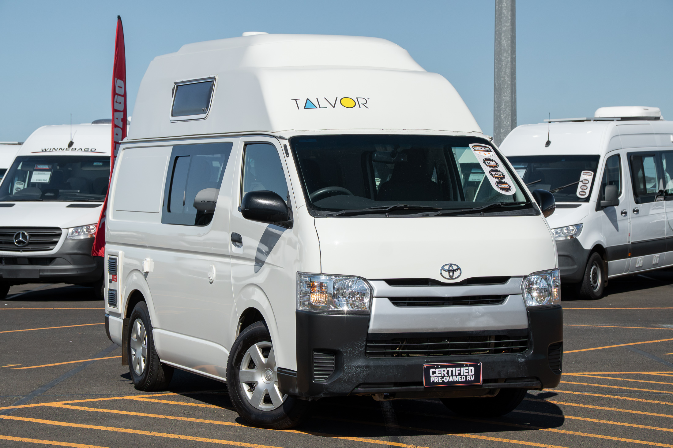 Carousel Popup Main - 2018 Talvor Endeavour Toyota 4 Berth