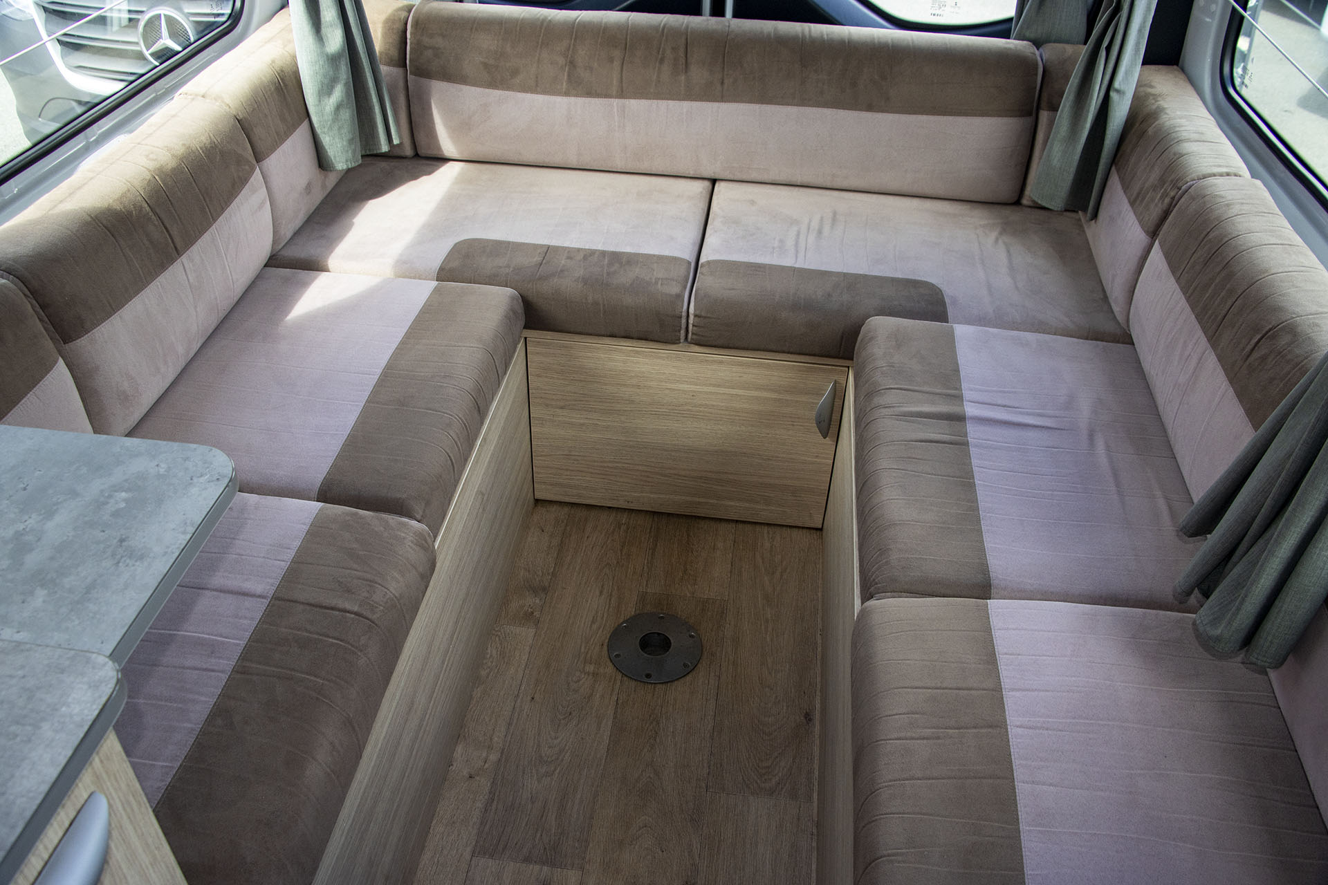 Carousel Popup Thumnails 20 - 2021 Kea Nomad M700 Mercedes 3 Berth