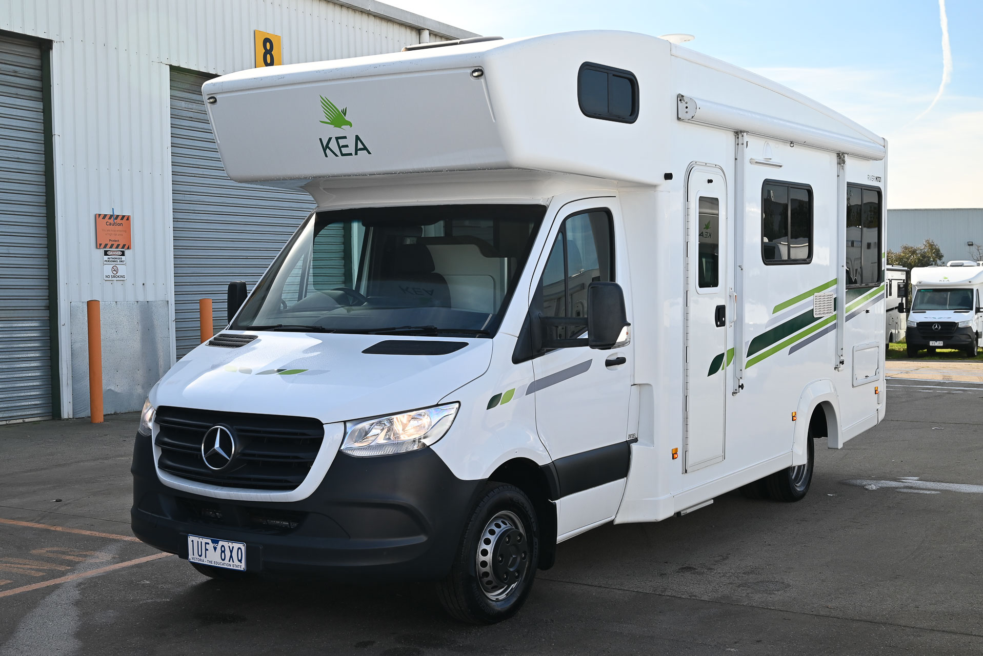 Carousel Popup Main - 2021 Kea River M721 Mercedes 6 Berth
