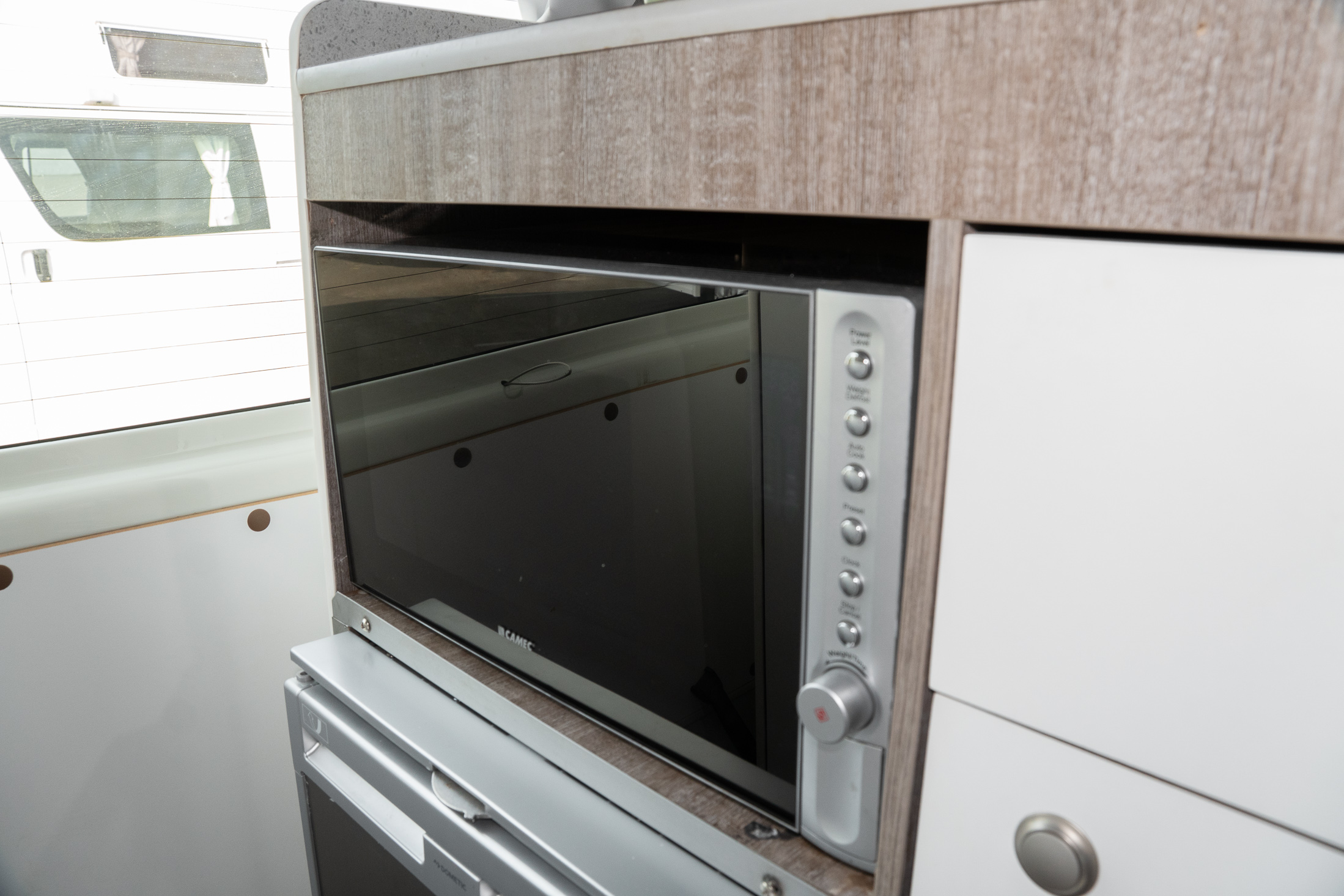 Carousel Popup Thumnails 27 - 2018 Talvor Endeavour Toyota 4 Berth