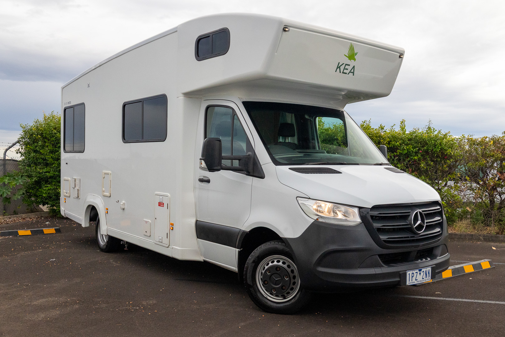 Carousel Popup Main - 2019 Kea River M721 Mercedes 6 Berth