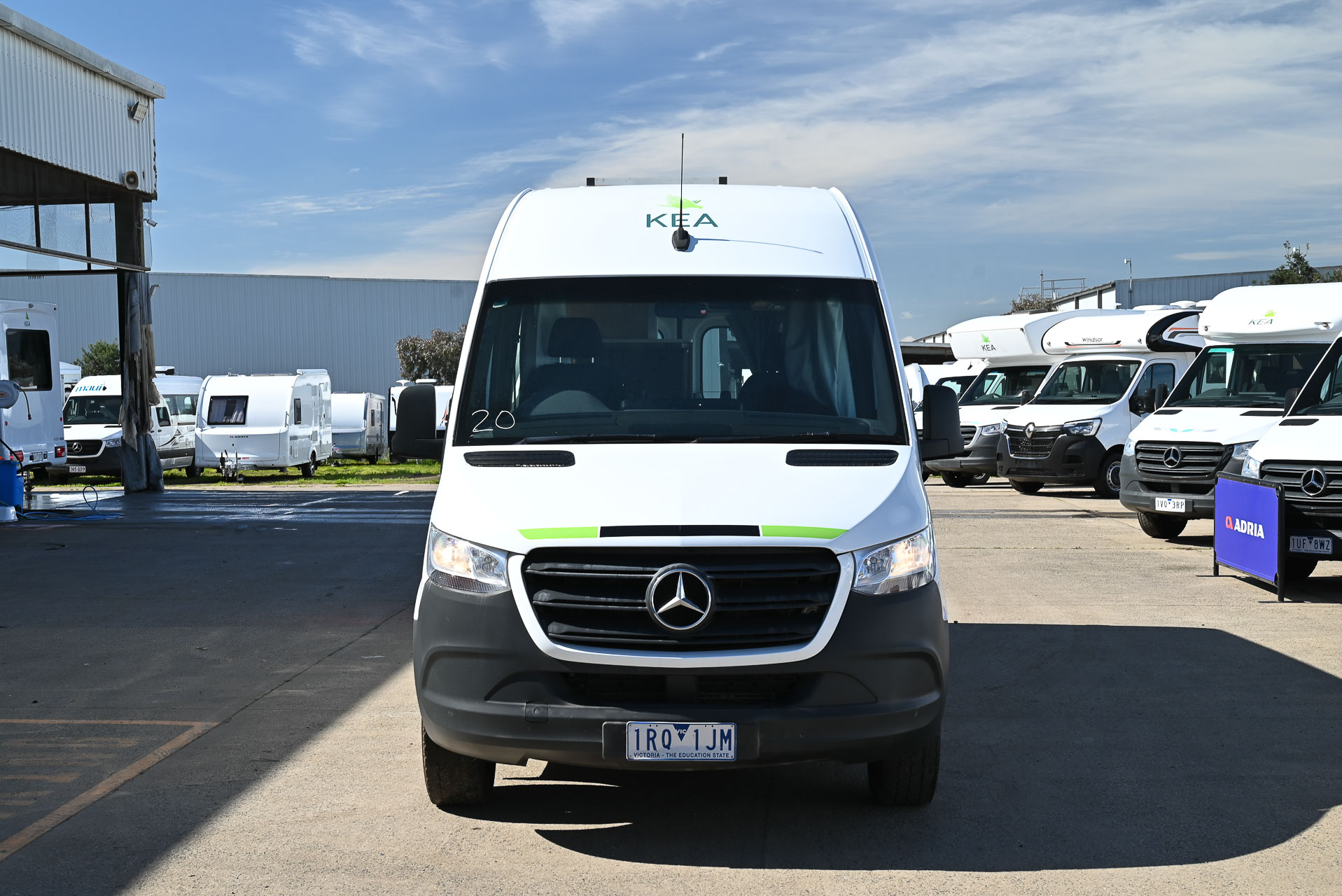 Carousel Popup Thumnails 3 - 2020 Kea Nomad M700 Mercedes 3 Berth