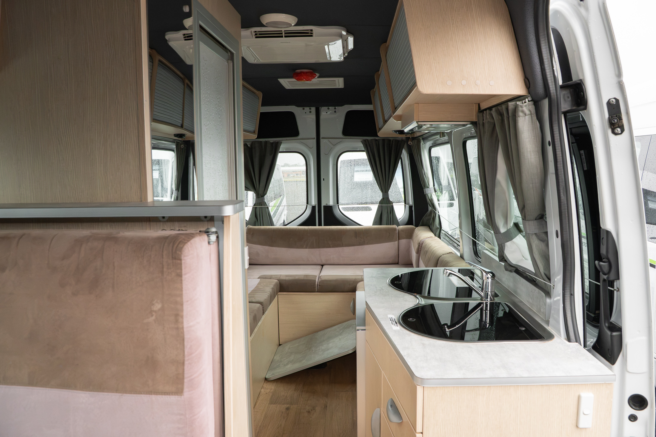 Carousel Popup Thumnails 24 - 2022 Kea Nomad M700 Mercedes 3 Berth