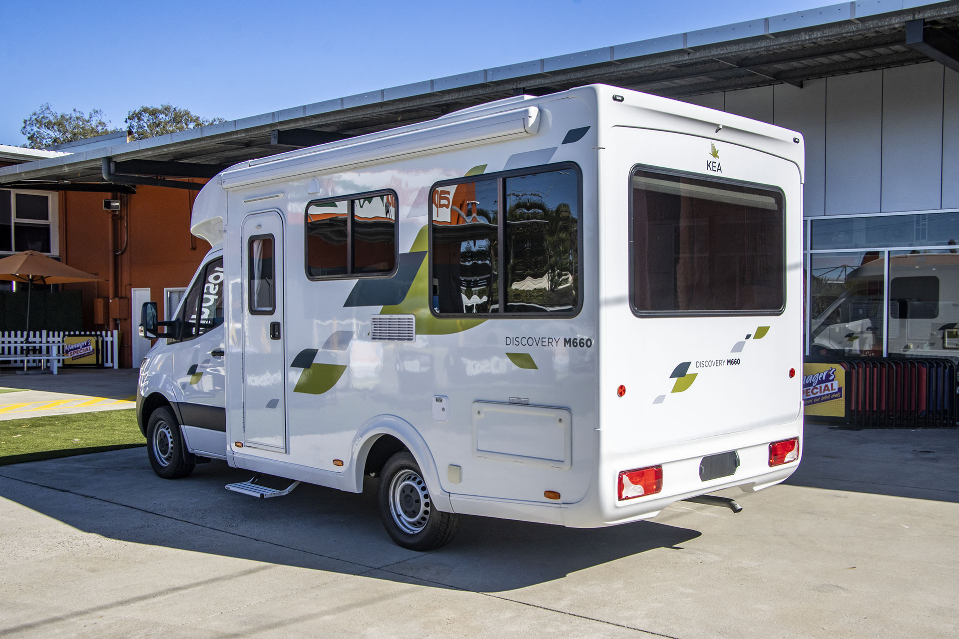 Carousel Popup Thumnails 9 - 2024 Kea Discovery M660 Mercedes 4 Berth