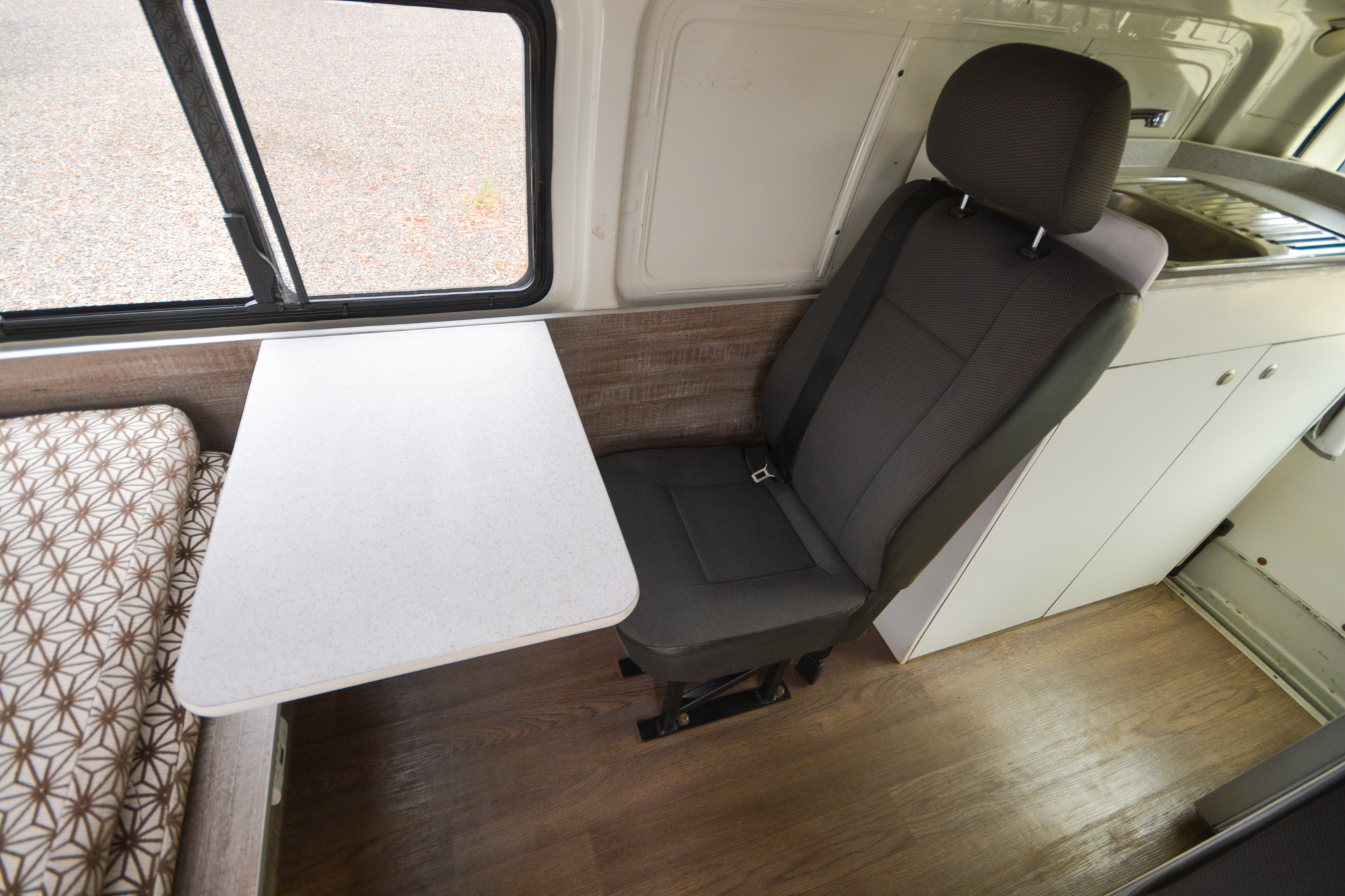 Carousel Popup Thumnails 18 - 2018 Talvor Endeavour Toyota HiAce 4 Berth