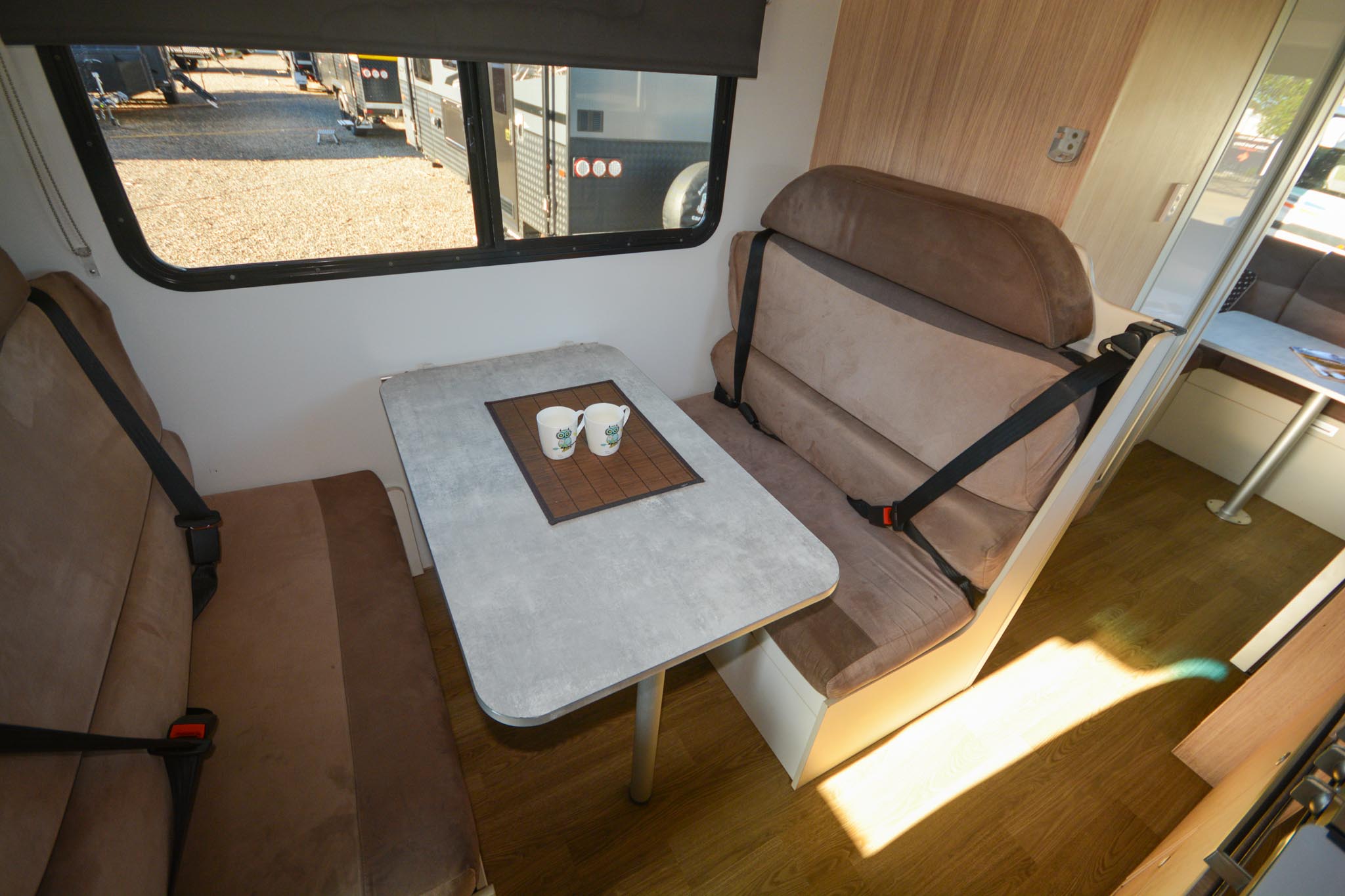 Carousel Popup Thumnails 29 - 2020 Kea River M721 Mercedes 6 Berth