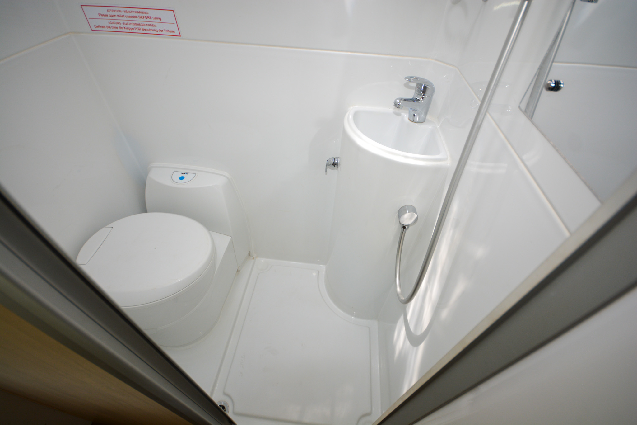 Carousel Popup Thumnails 37 - 2021 Kea River M721 Mercedes 6 Berth