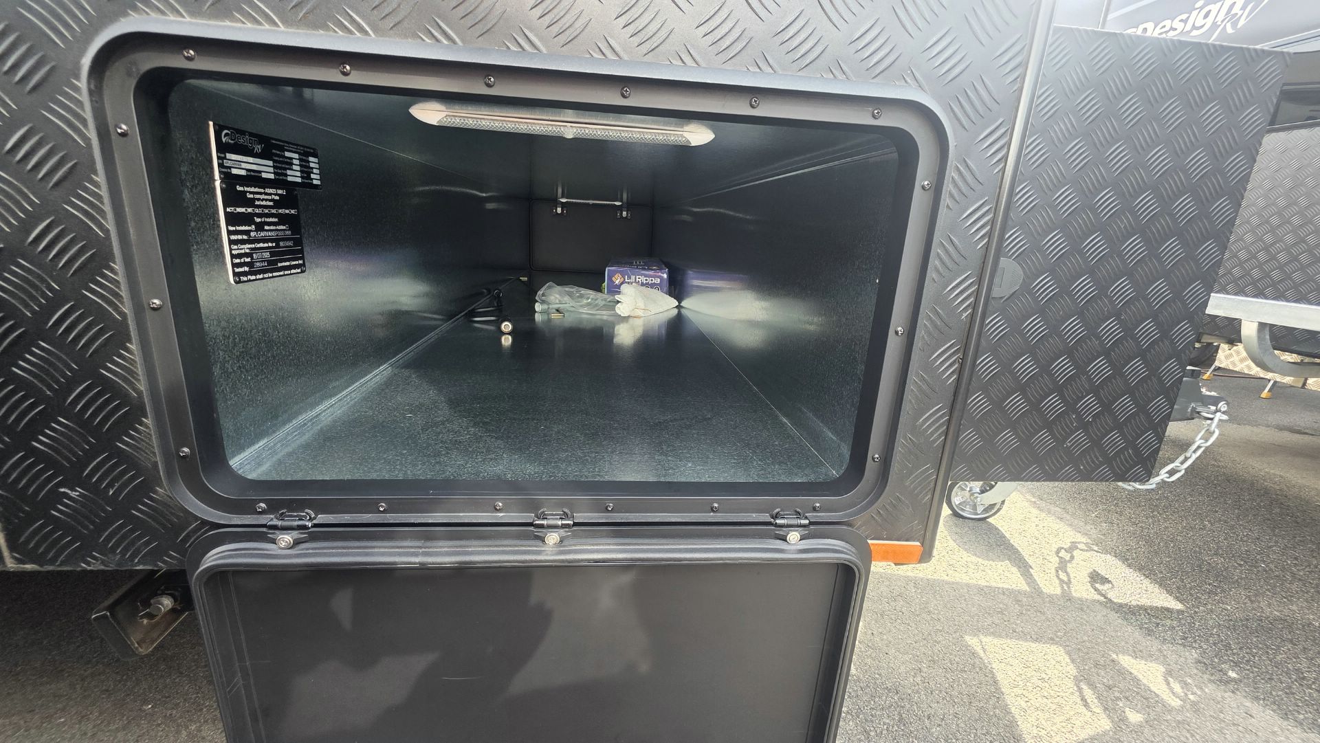 Carousel Popup Thumnails 29 - 2025 Design RV Odyssey V1-1 18'8