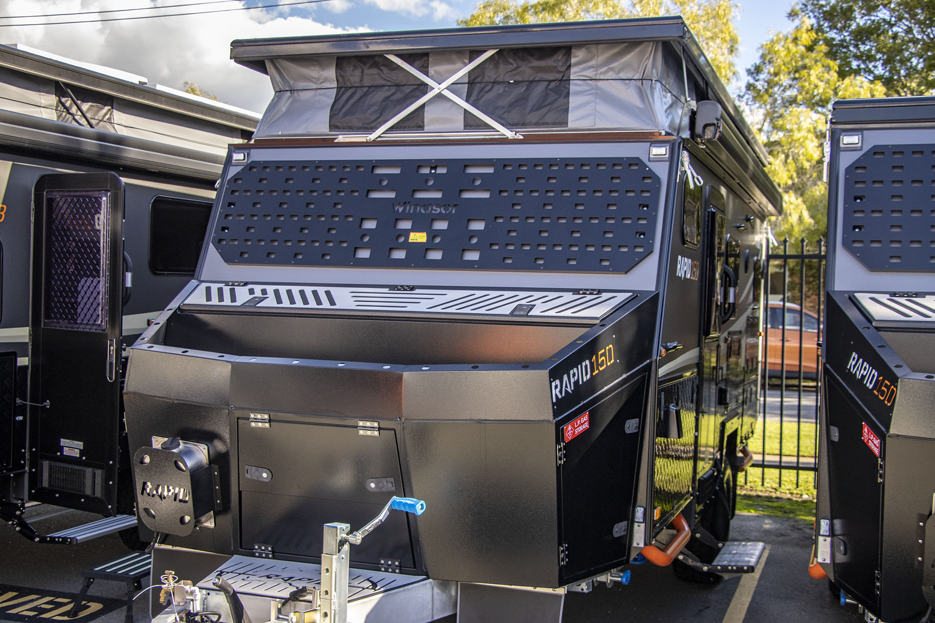 Carousel Popup Main - 2025 Windsor Rapid 15D