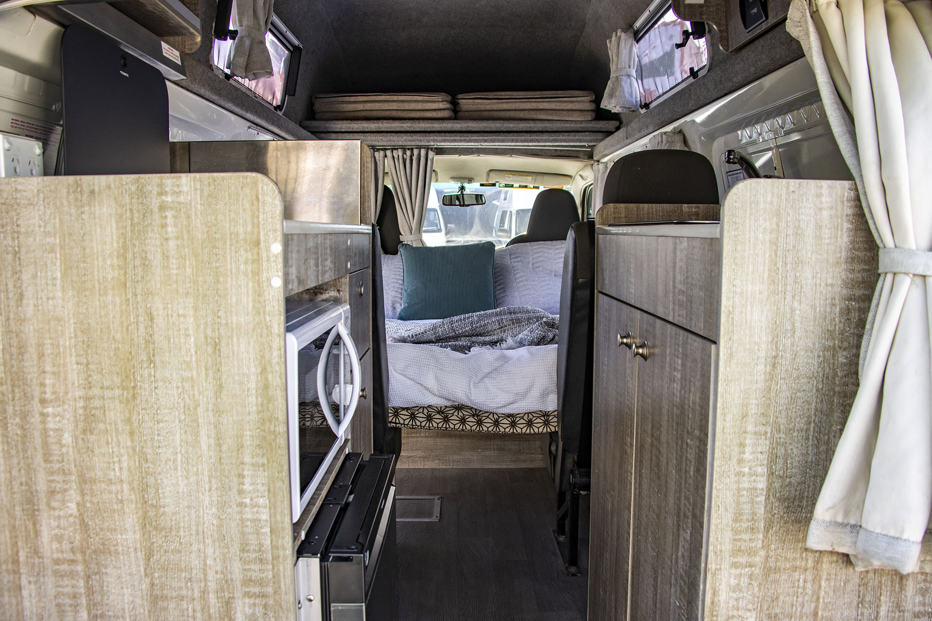 Carousel Popup Thumnails 22 - 2018 Talvor Endeavour Toyota 4 Berth