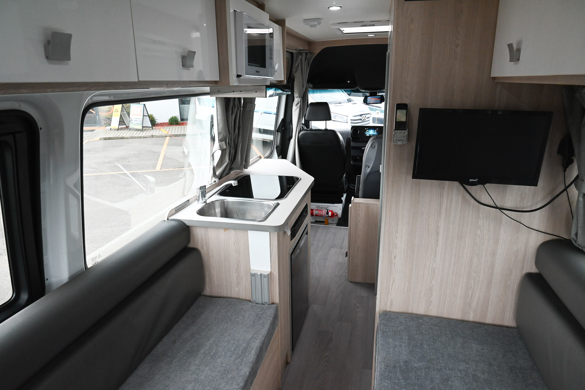 Carousel Popup Thumnails 26 - 2021 Talvor Euro Tourer Mercedes 2 Berth
