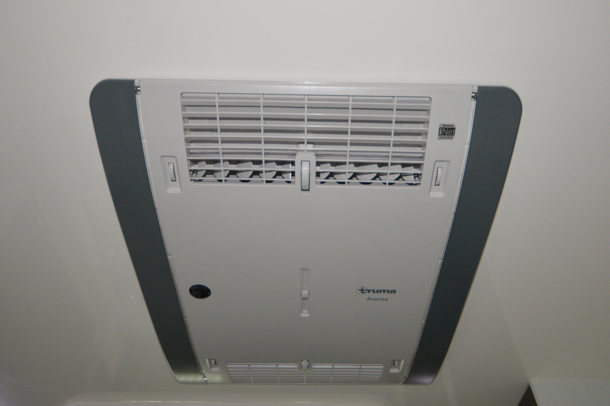 Carousel Popup Thumnails 35 - 2024 Windsor Simpson Fiat 4 Berth