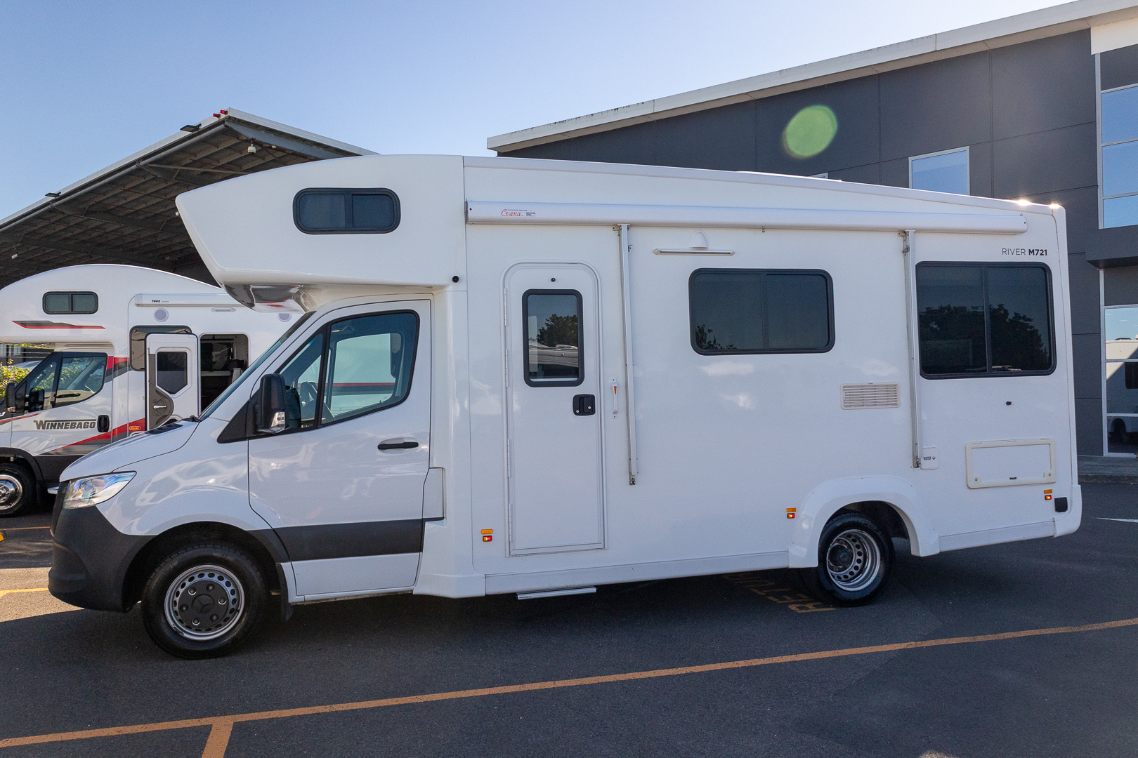 Carousel Popup Thumnails 8 - 2021 Kea River M721 Mercedes 6 Berth