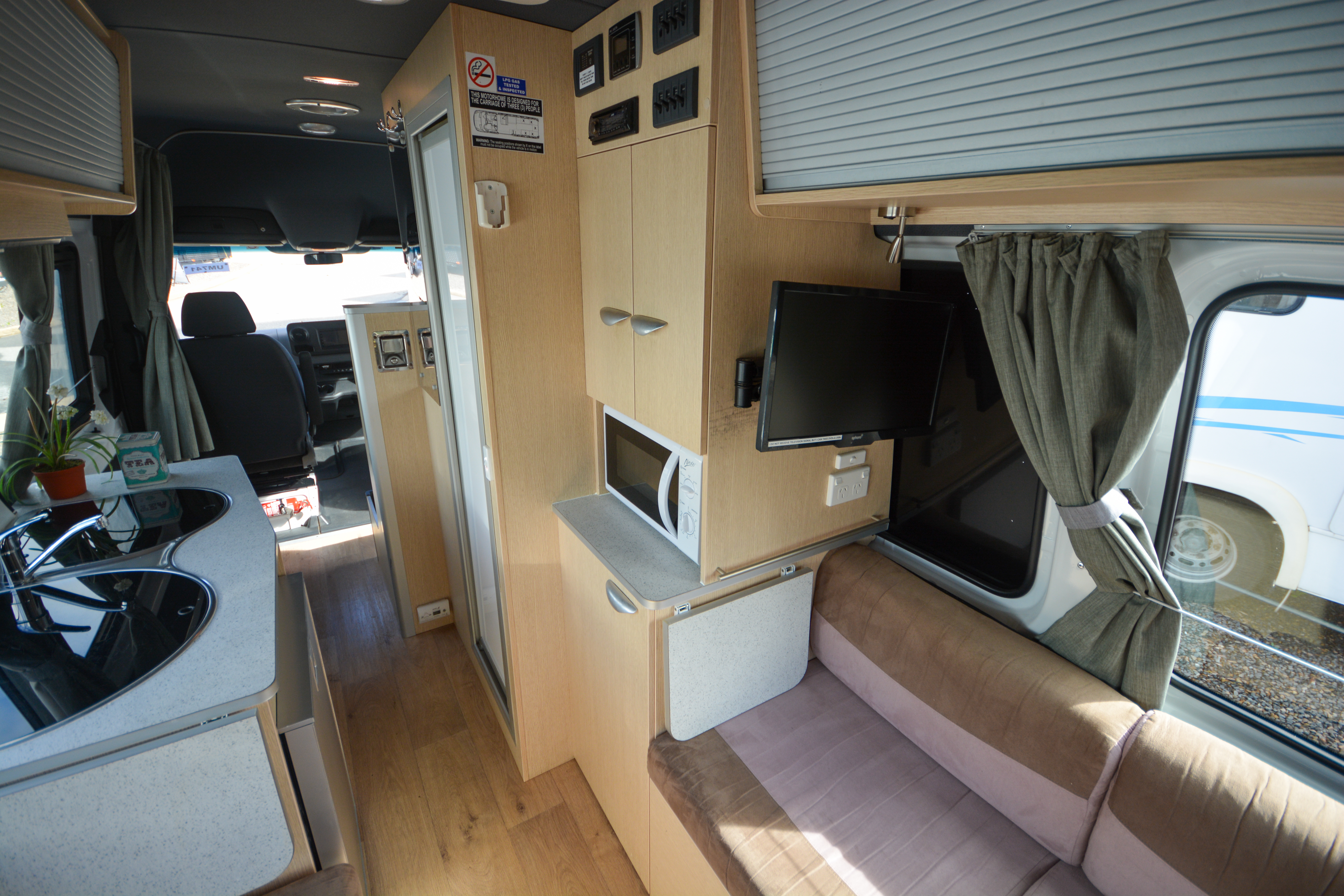 Carousel Popup Thumnails 22 - 2021 Kea Nomad M700 Mercedes 3 Berth