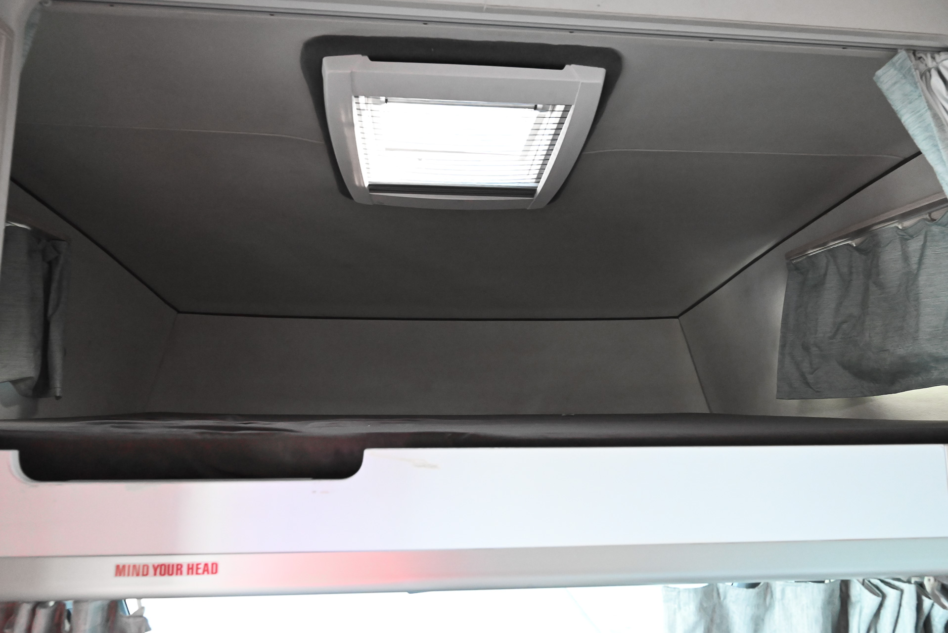 Carousel Popup Thumnails 18 - 2021 Kea River M721 Mercedes 6 Berth