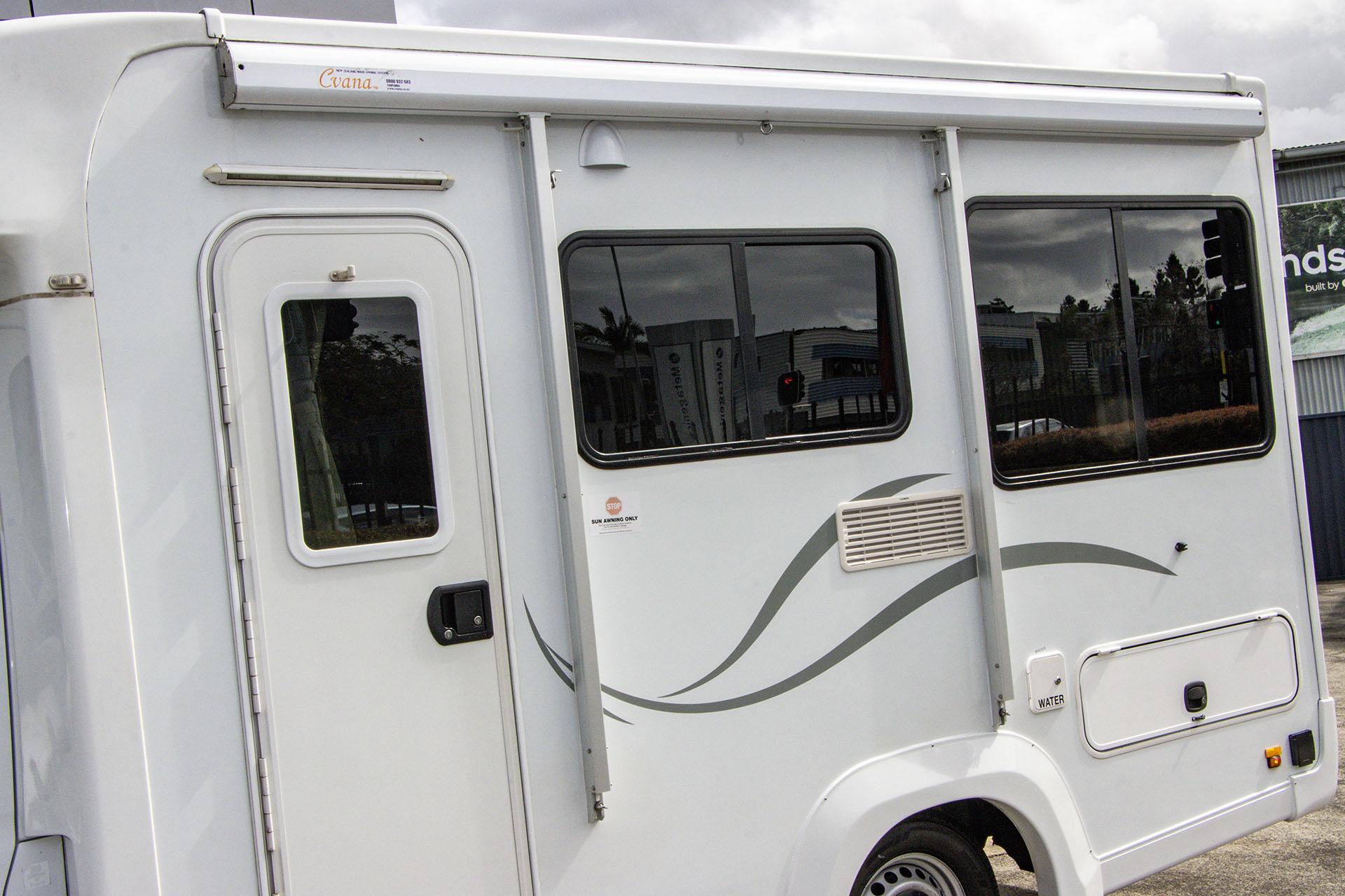 Carousel Popup Thumnails 10 - 2021 Kea Discovery M660 Mercedes 4 Berth