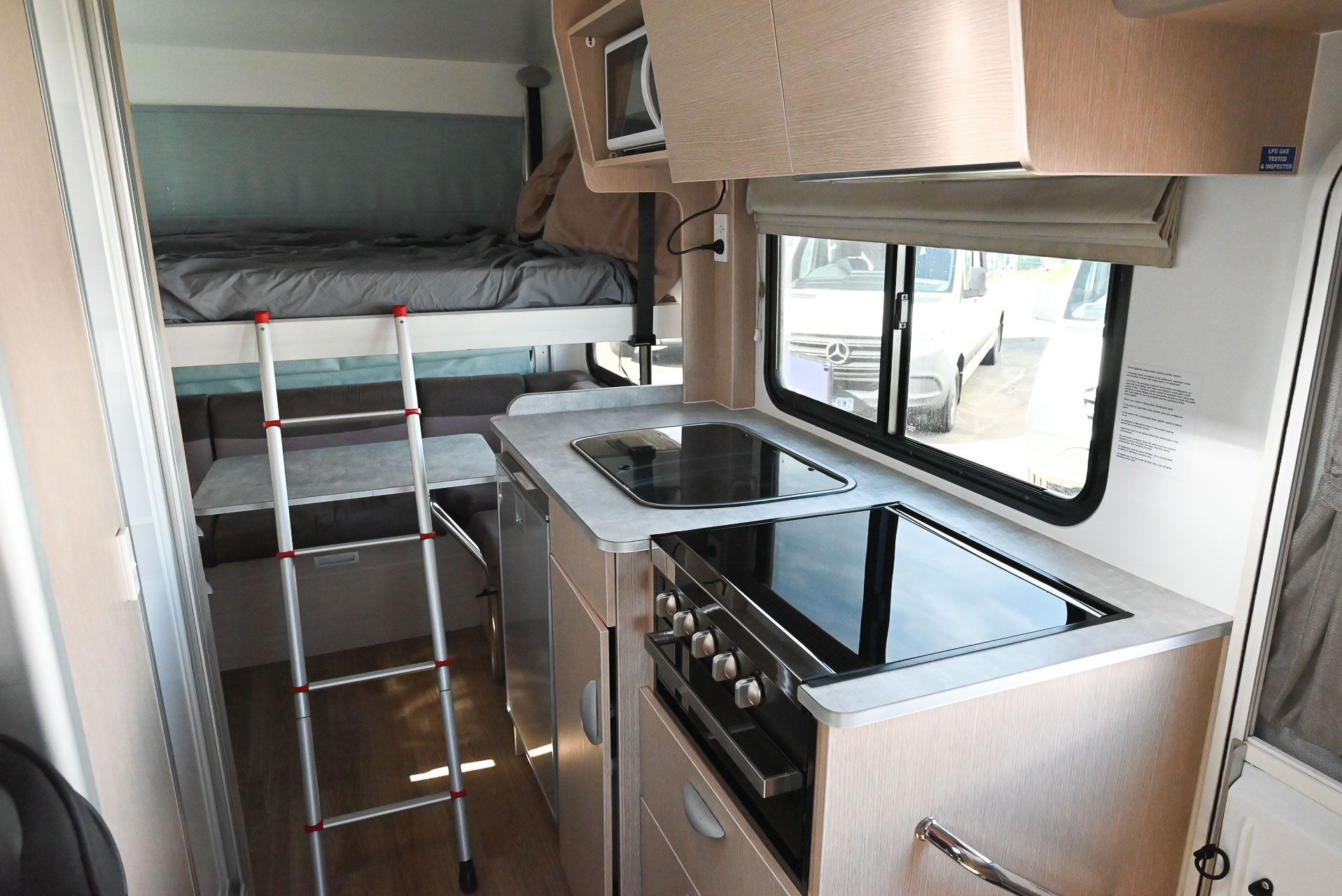 Carousel Popup Thumnails 20 - 2022 Kea Discovery M660 Mercedes 4 Berth