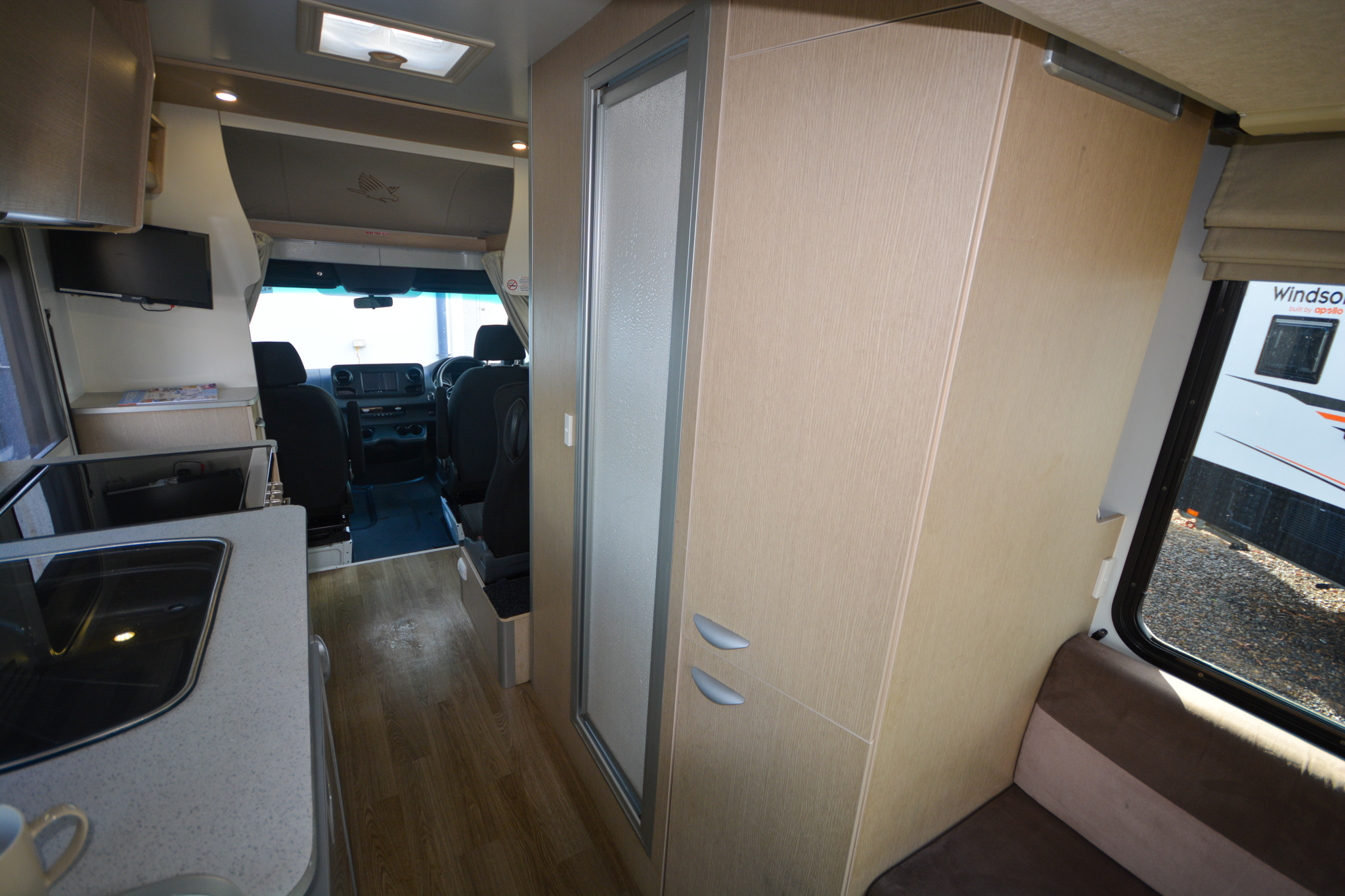 Carousel Popup Thumnails 20 - 2021 Kea Discovery M660 Mercedes 4 Berth