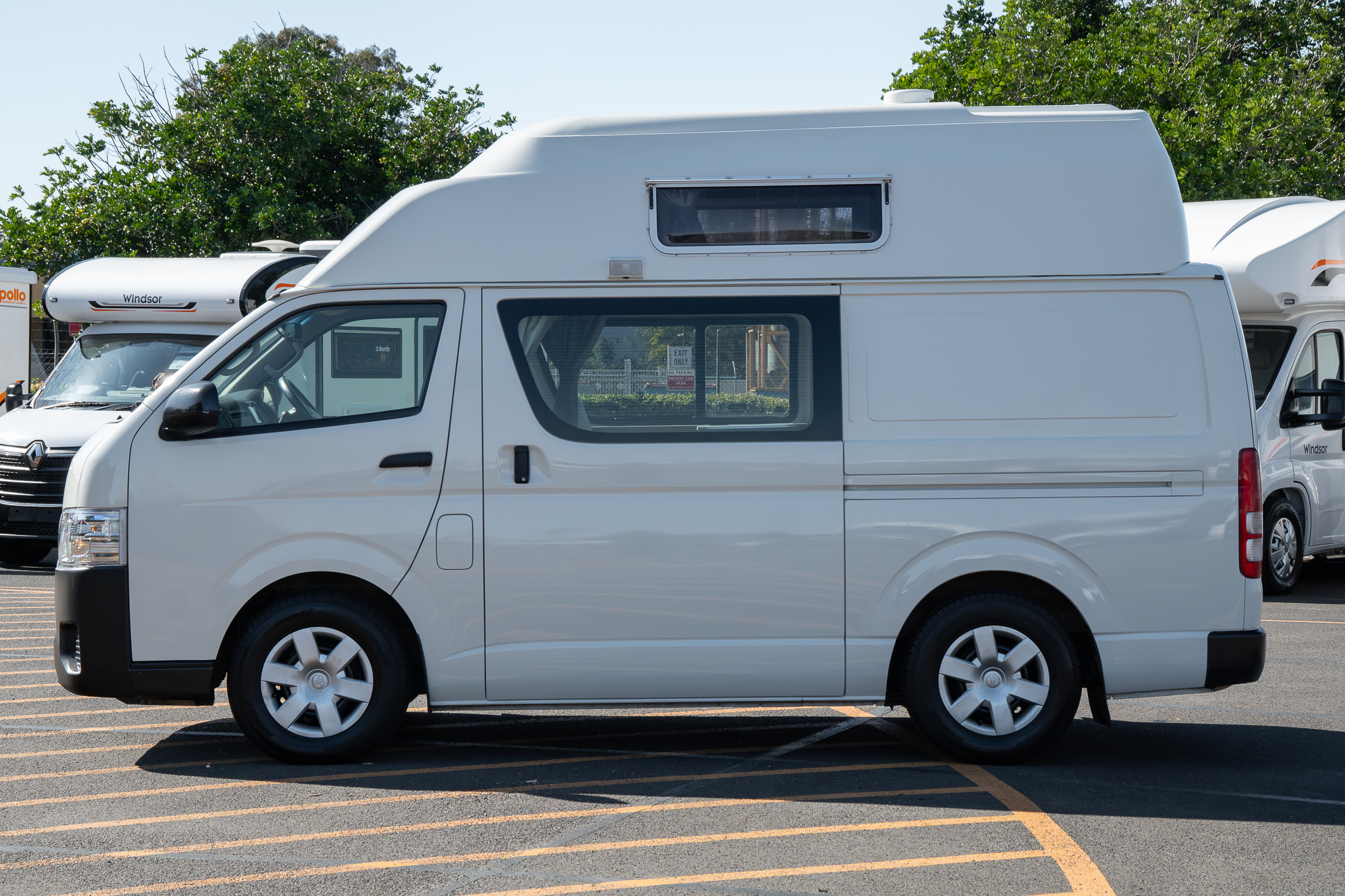Carousel Popup Thumnails 9 - 2018 Talvor Endeavour Toyota 4 Berth