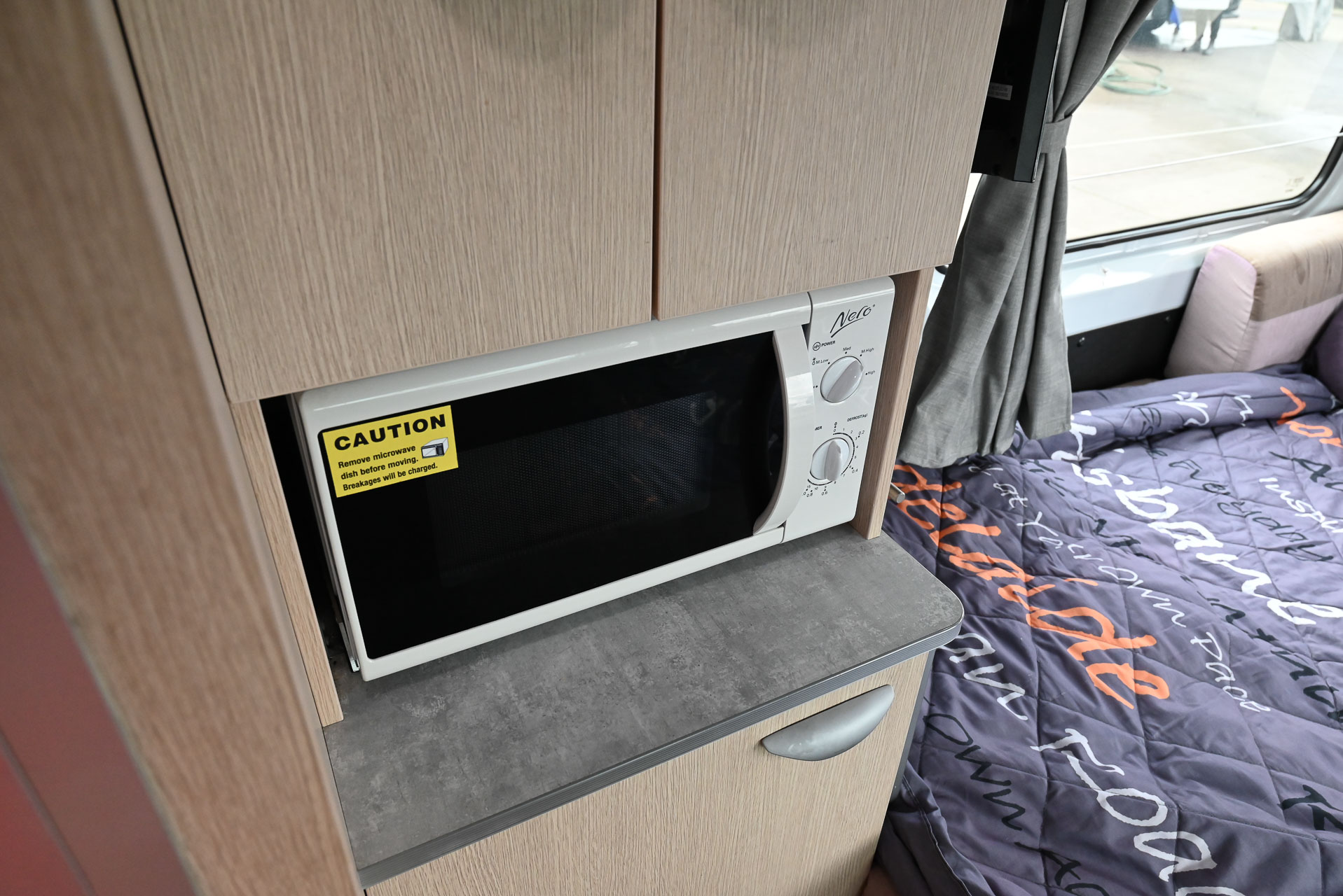 Carousel Popup Thumnails 24 - 2022 Kea Nomad Mercedes M700 2 1 Berth