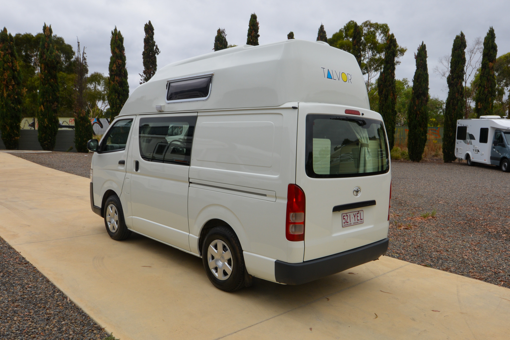Carousel Popup Thumnails 7 - 2018 Talvor Endeavour Toyota HiAce 4 Berth
