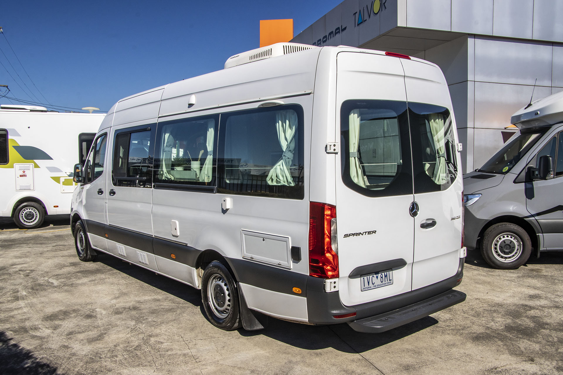 Carousel Popup Thumnails 7 - 2021 Kea Nomad M700 Mercedes 3 Berth