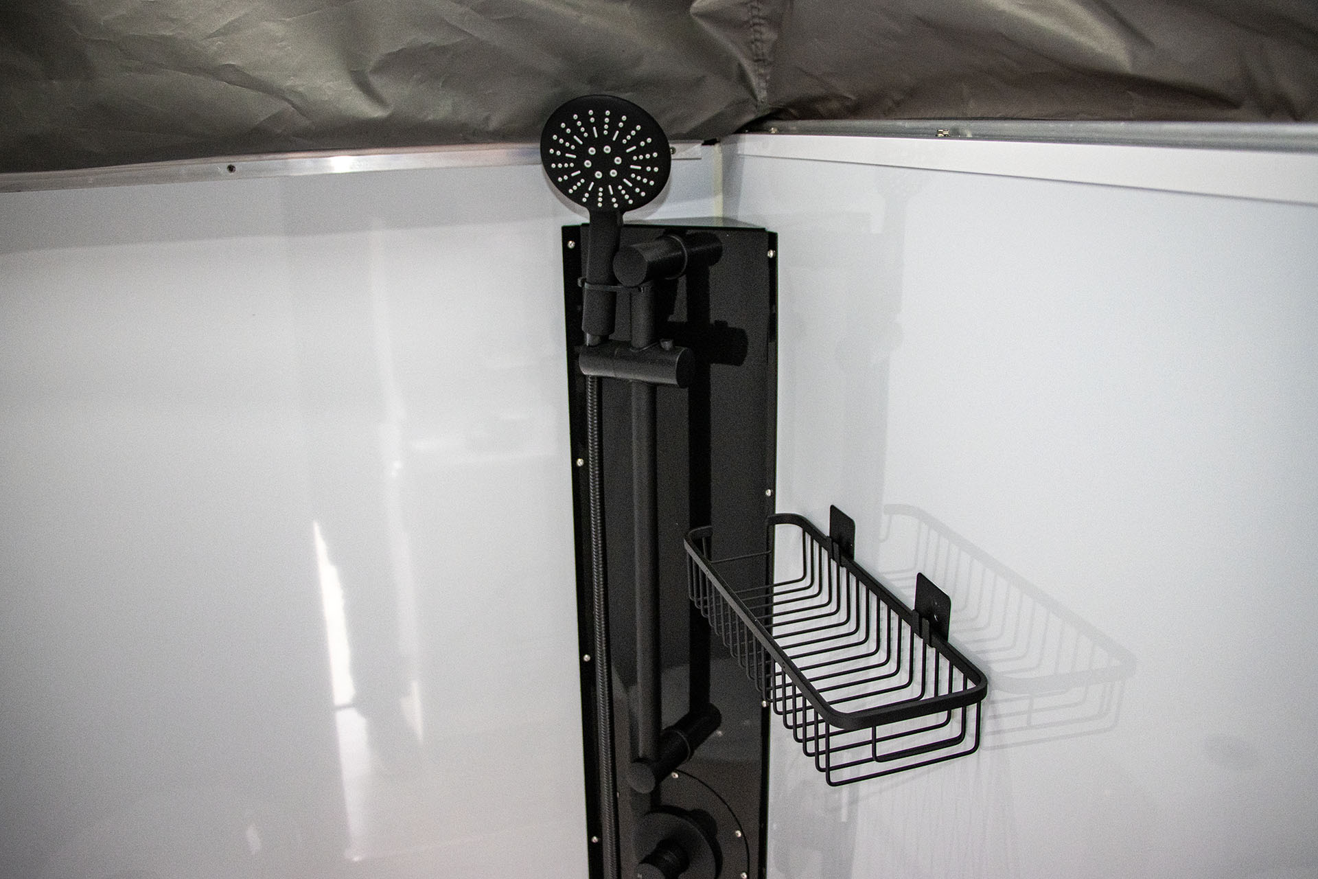Carousel Popup Thumnails 18 - 2025 Windsor Rapid 15D