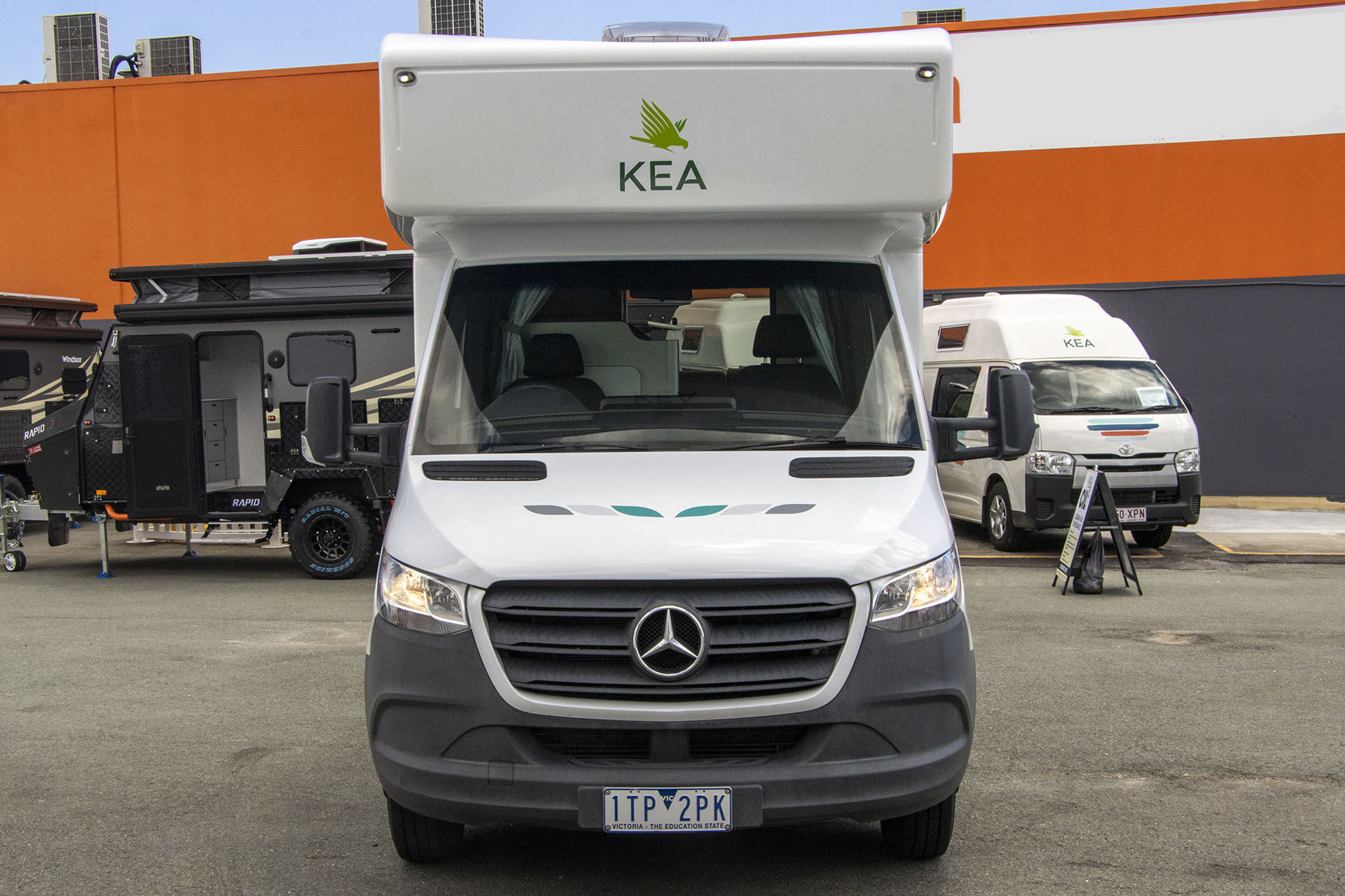Carousel Popup Thumnails 3 - 2021 Kea River M721 Mercedes 6 Berth