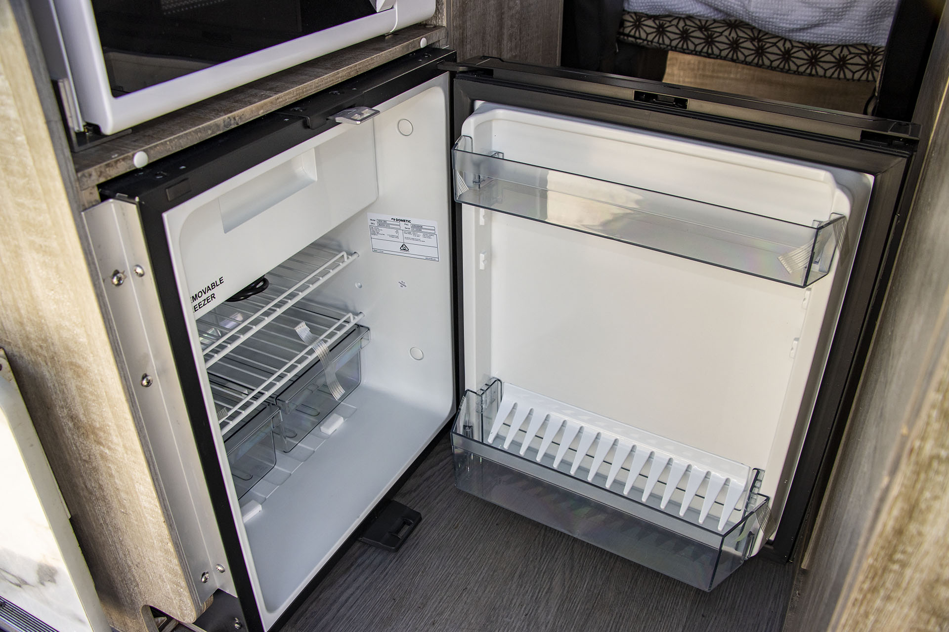 Carousel Popup Thumnails 21 - 2018 Talvor Endeavour Toyota 4 Berth