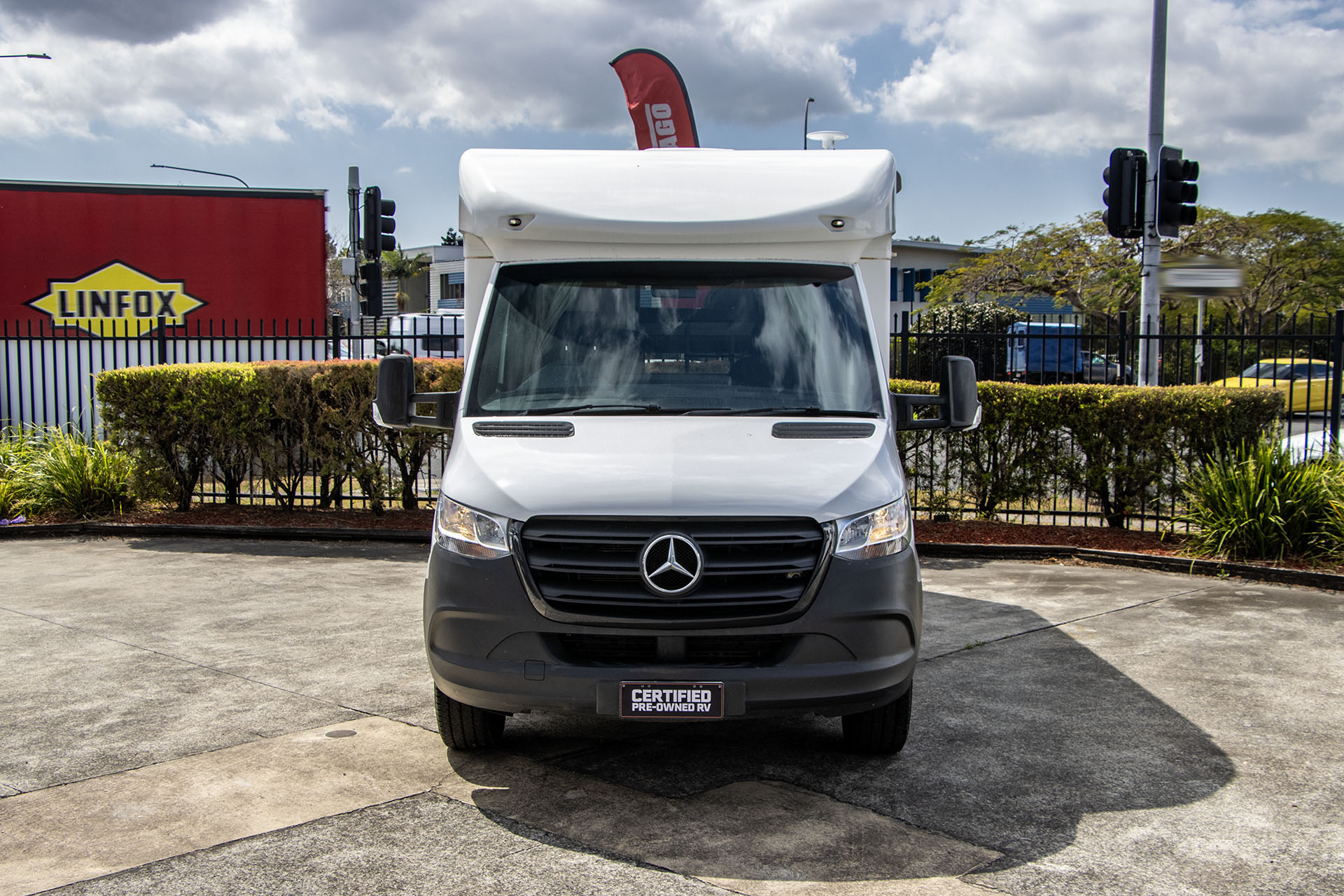 Carousel Popup Thumnails 3 - 2021 Kea Discovery M660 Mercedes 4 Berth