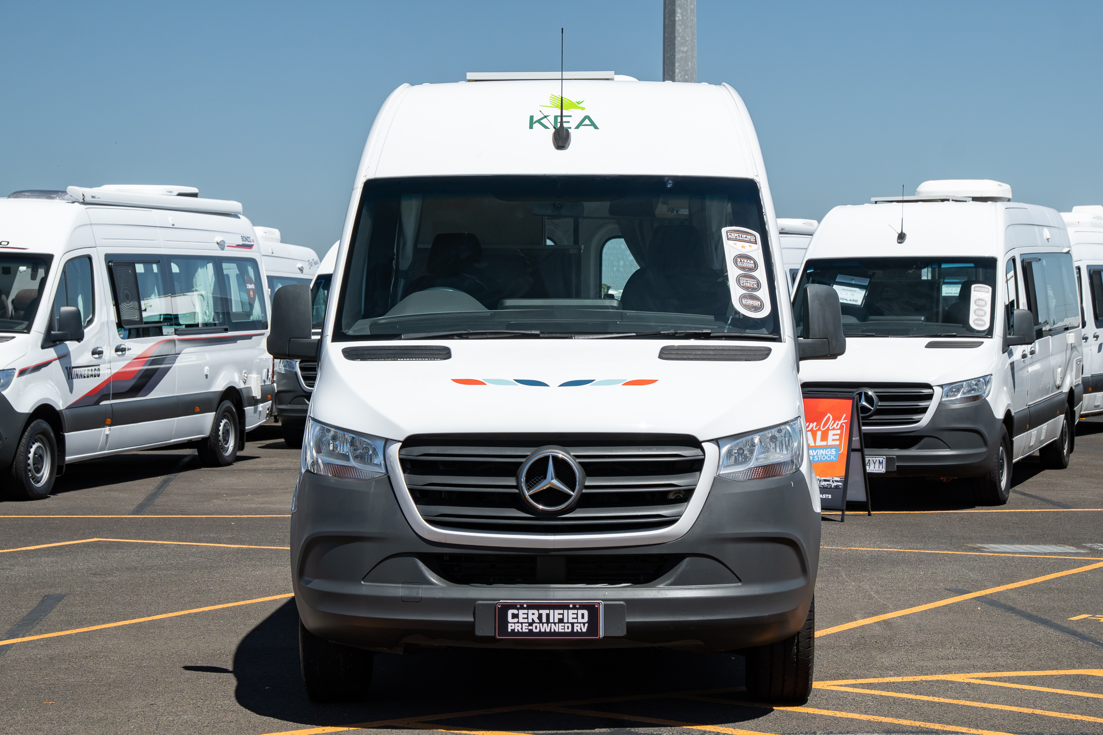 Carousel Popup Thumnails 3 - 2022 Kea Nomad M700 Mercedes 3 Berth